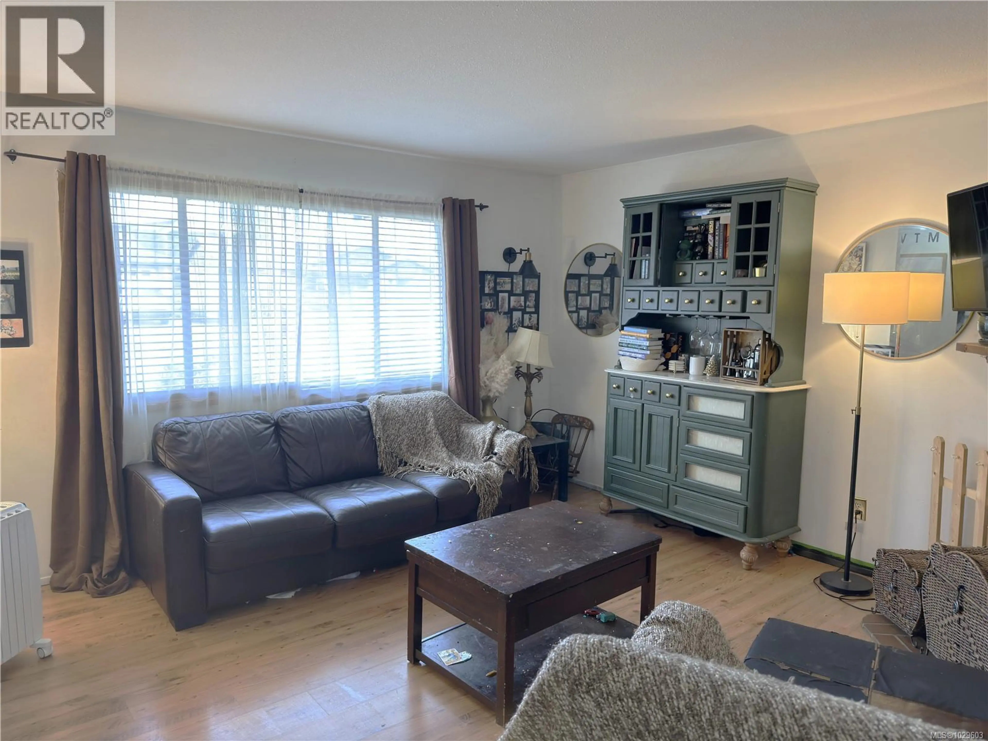 Property at 693 WEDGEWOOD CRES, Parksville, BC