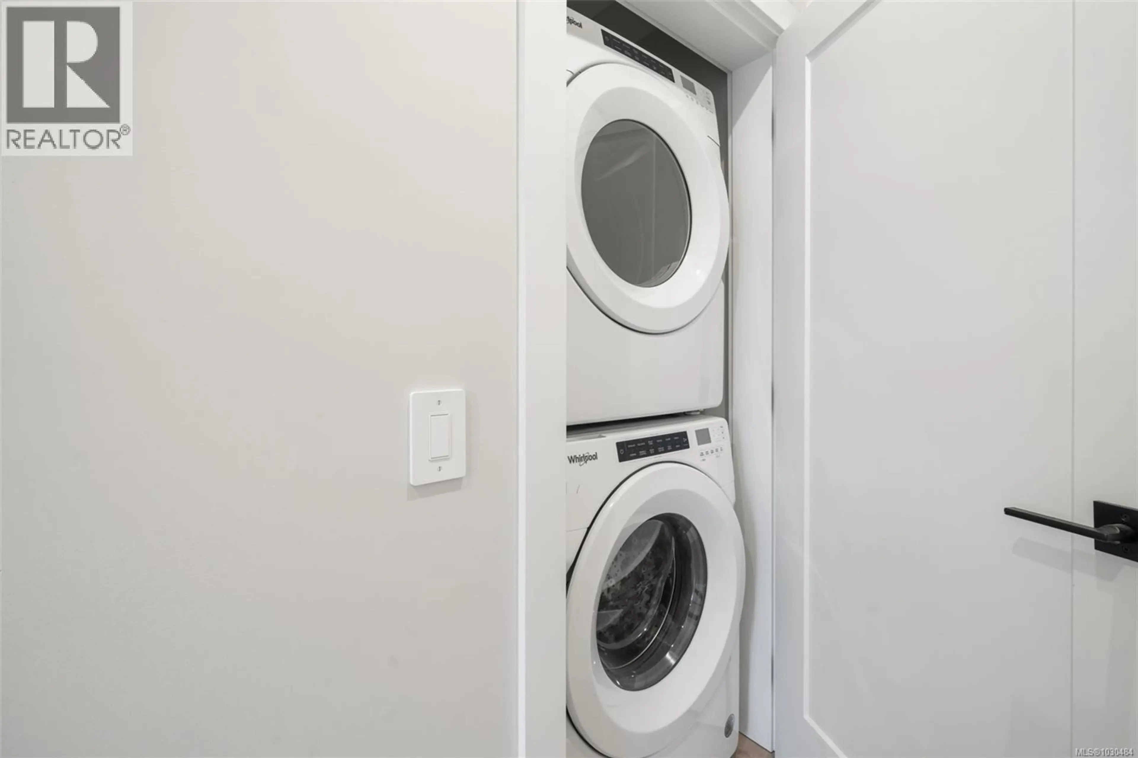 Property at #502 1371 GOLDSTREAM AVE, Langford, BC