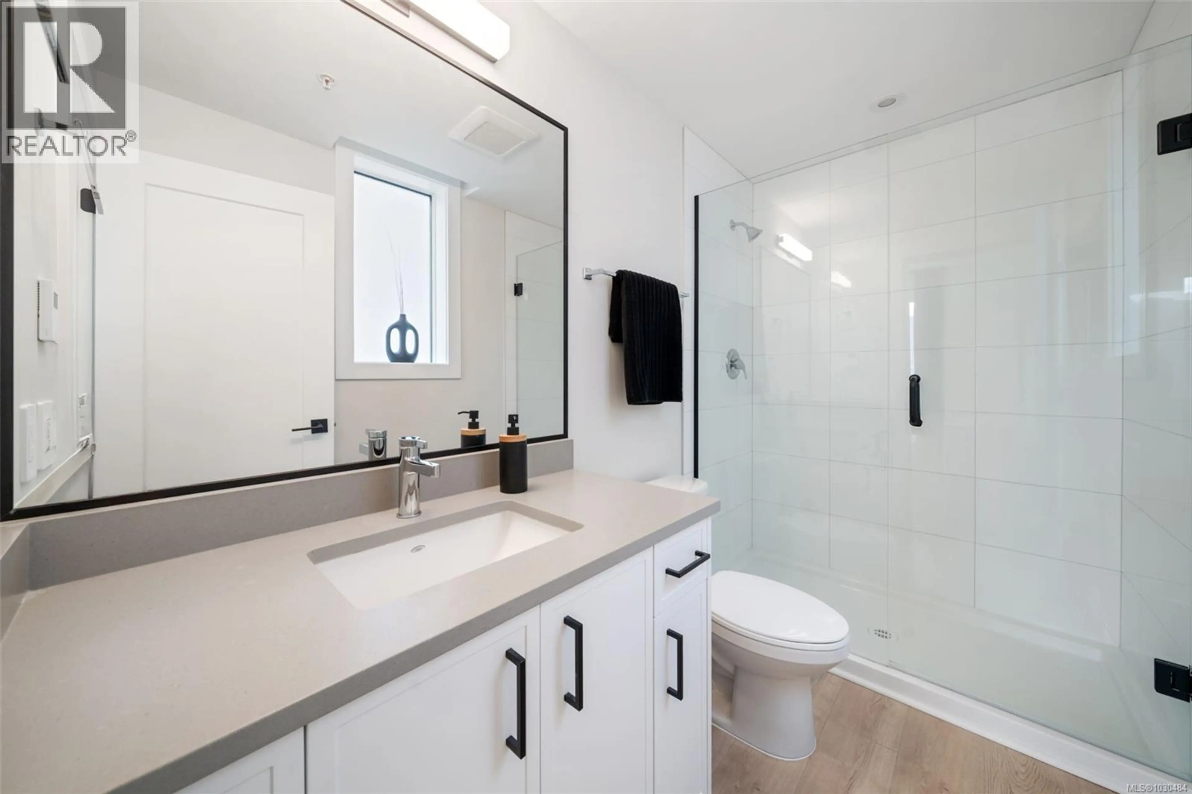 Property at #502 1371 GOLDSTREAM AVE, Langford, BC