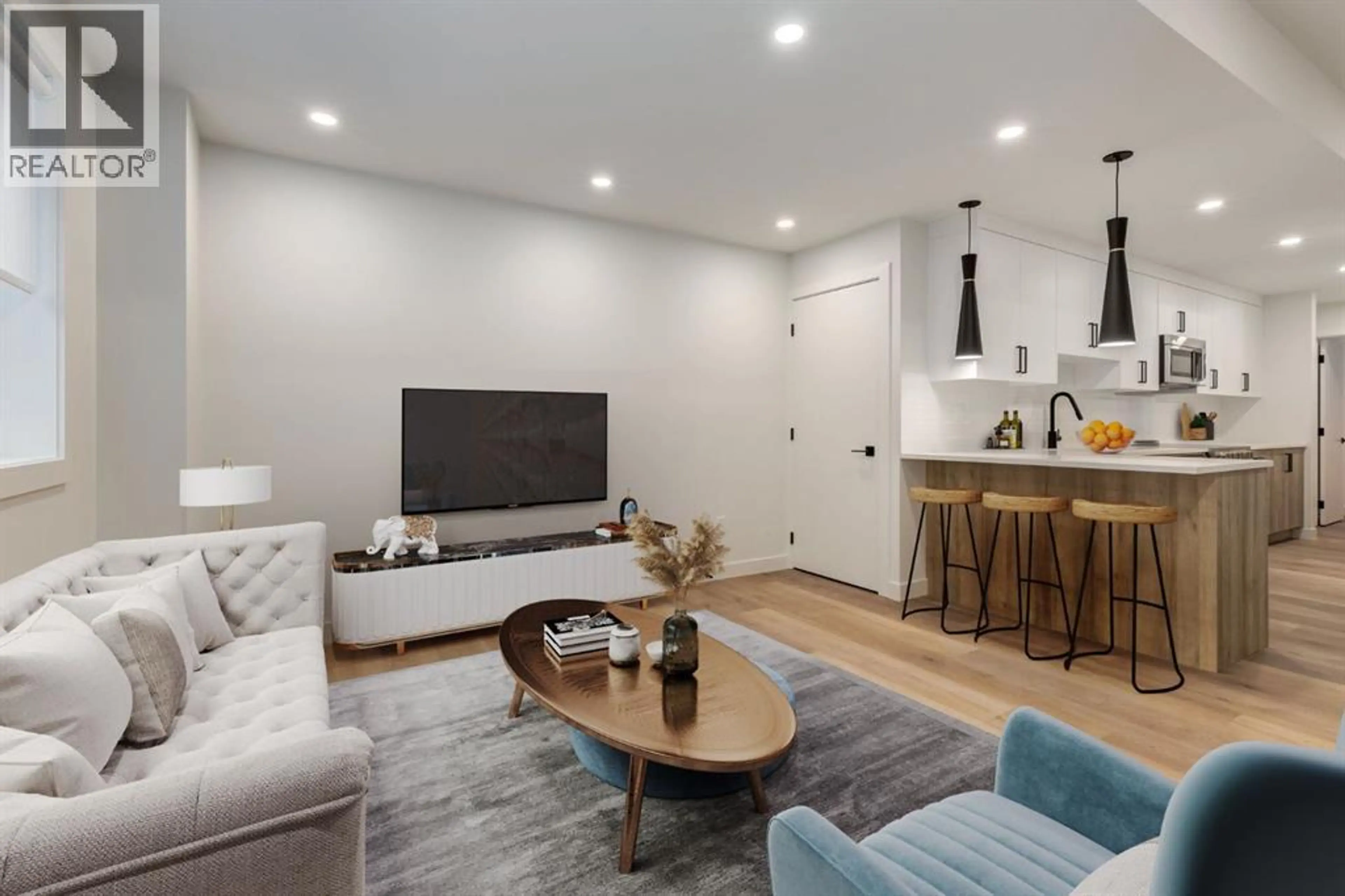 Property at 233 25 AVENUE NE, Calgary, AB