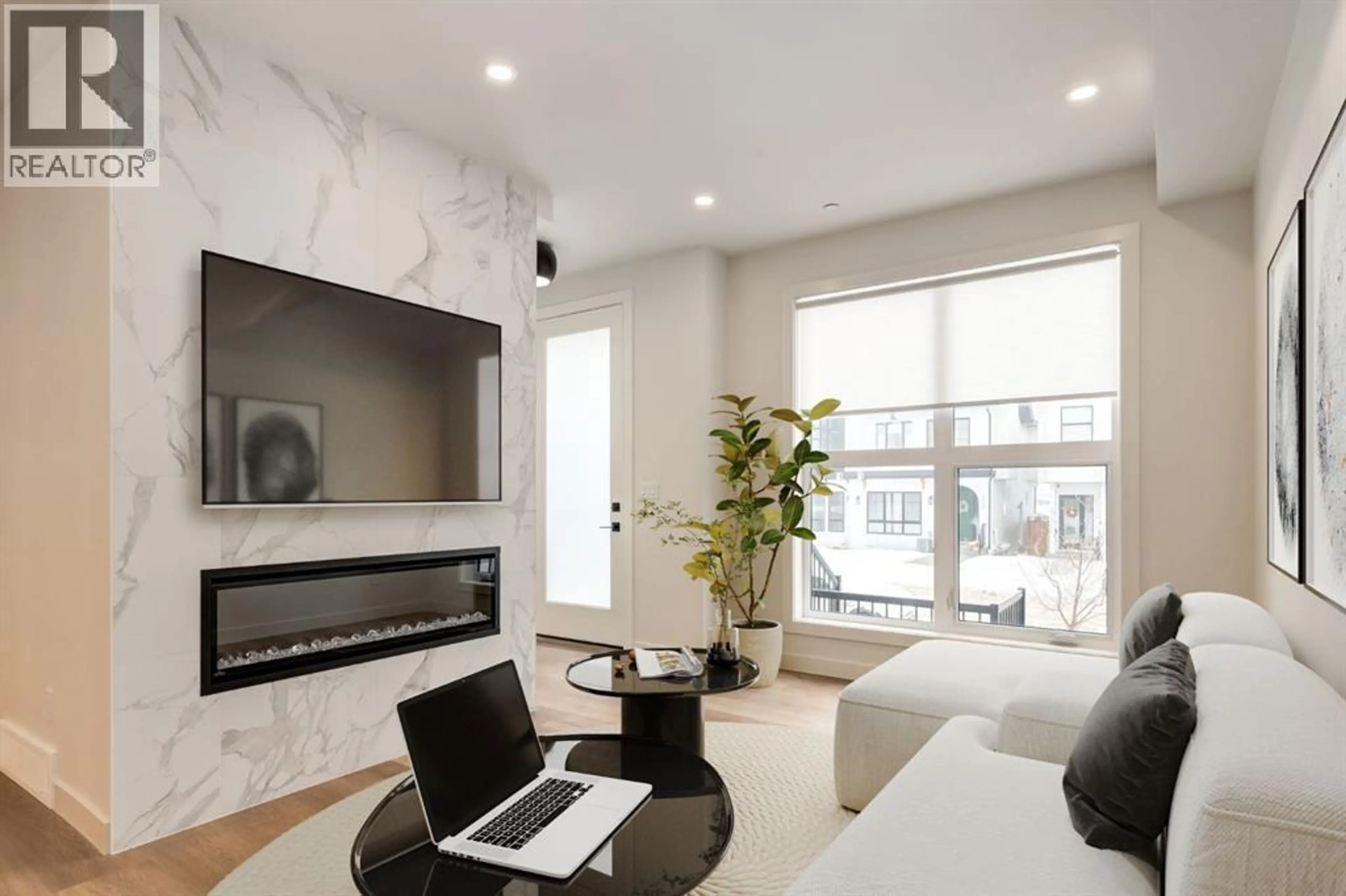 Property at 233 25 AVENUE NE, Calgary, AB