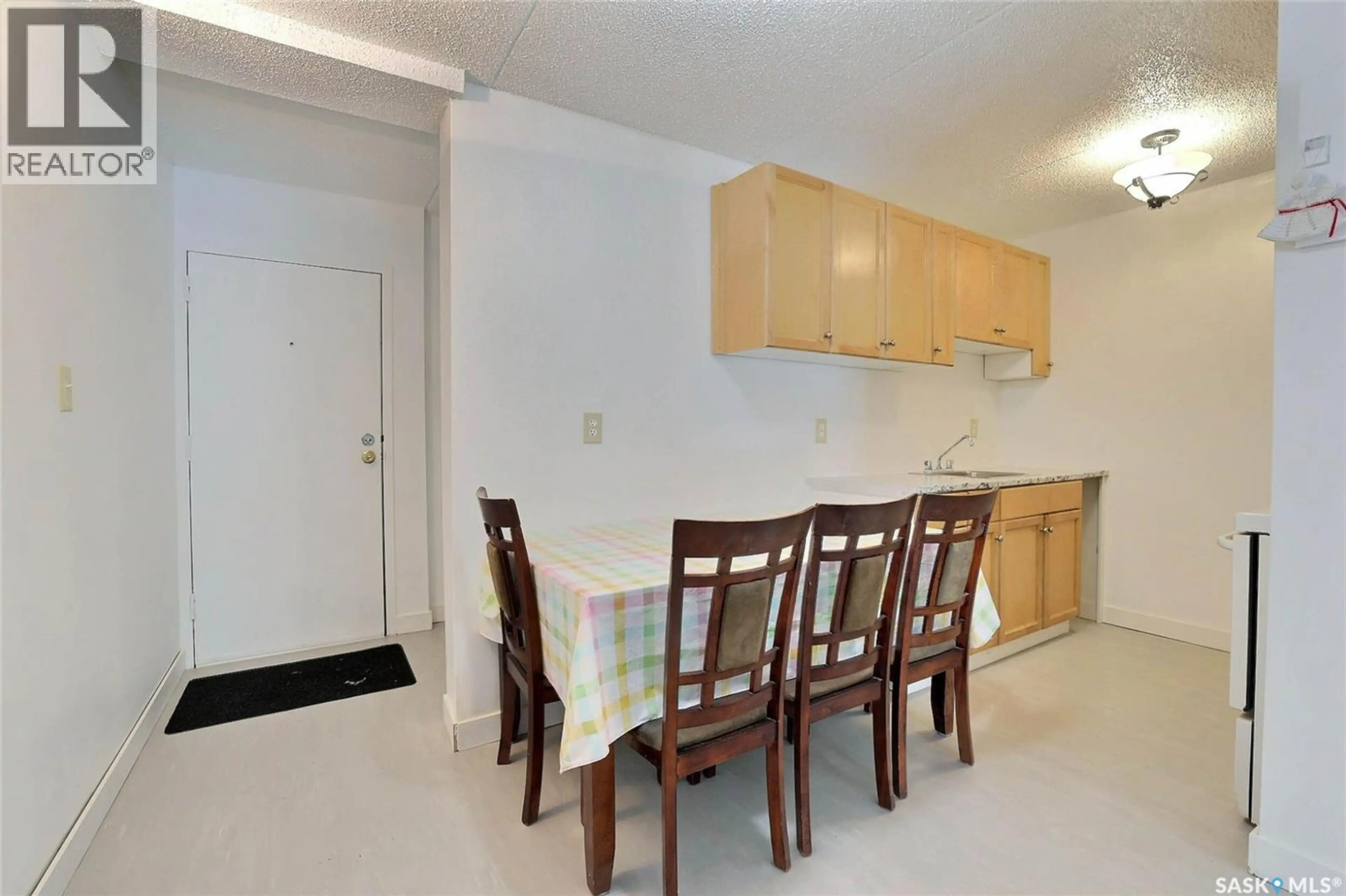 Property at #101 590 LAURIER STREET, Moose Jaw, SK