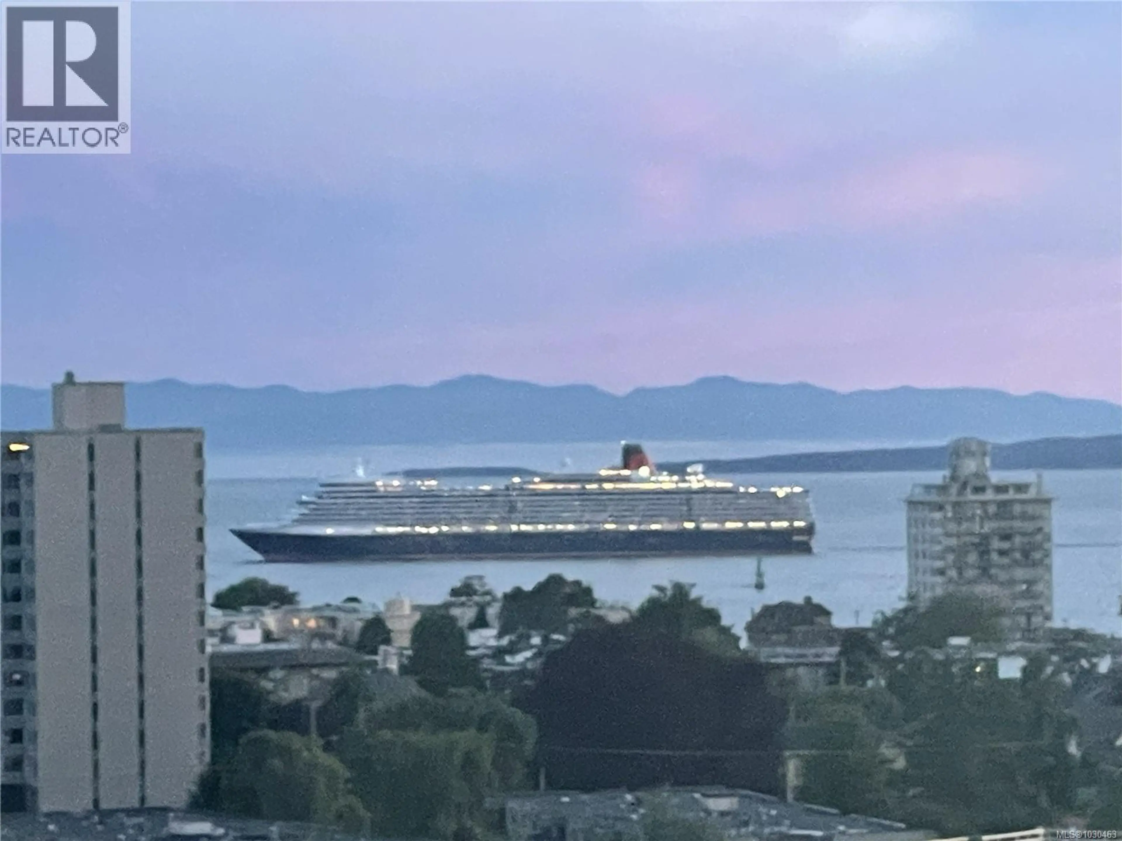 Property at #1401 647 MICHIGAN ST, Victoria, BC