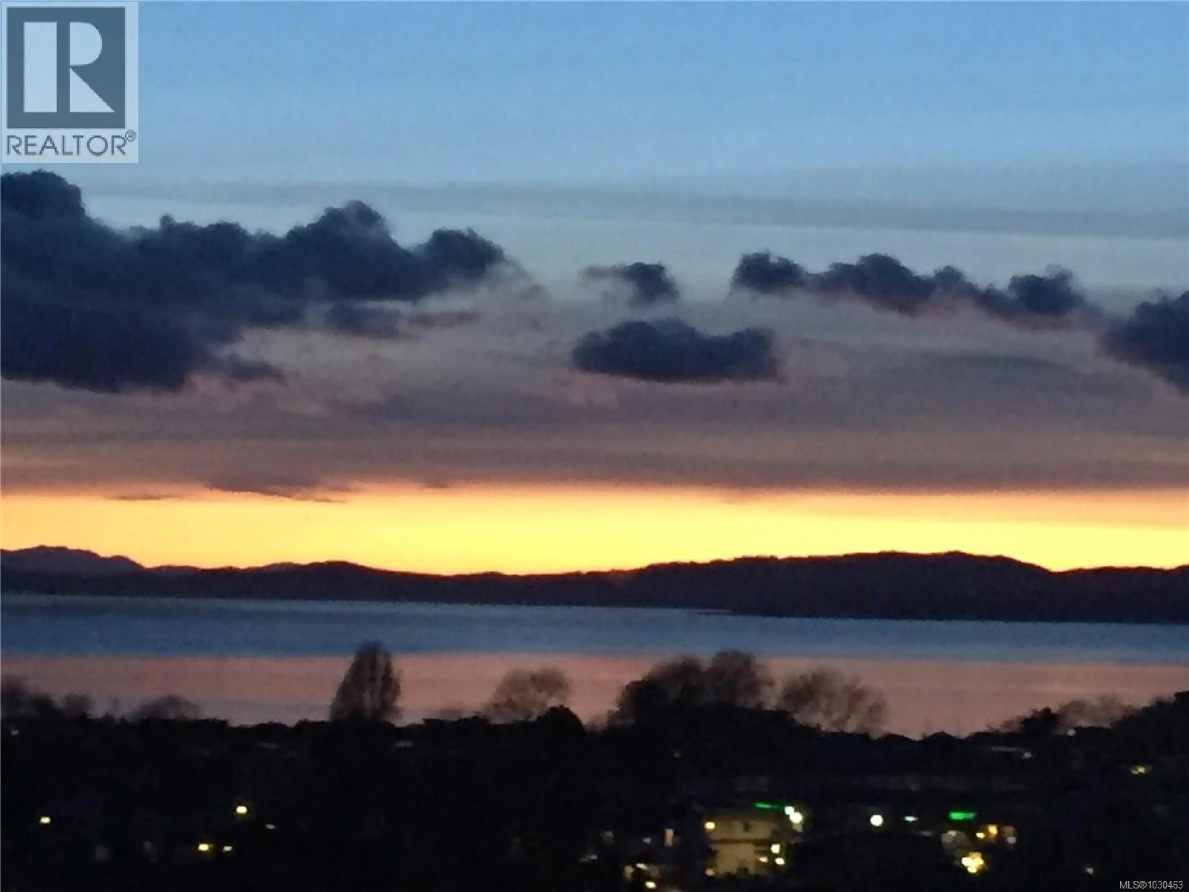 Property at #1401 647 MICHIGAN ST, Victoria, BC