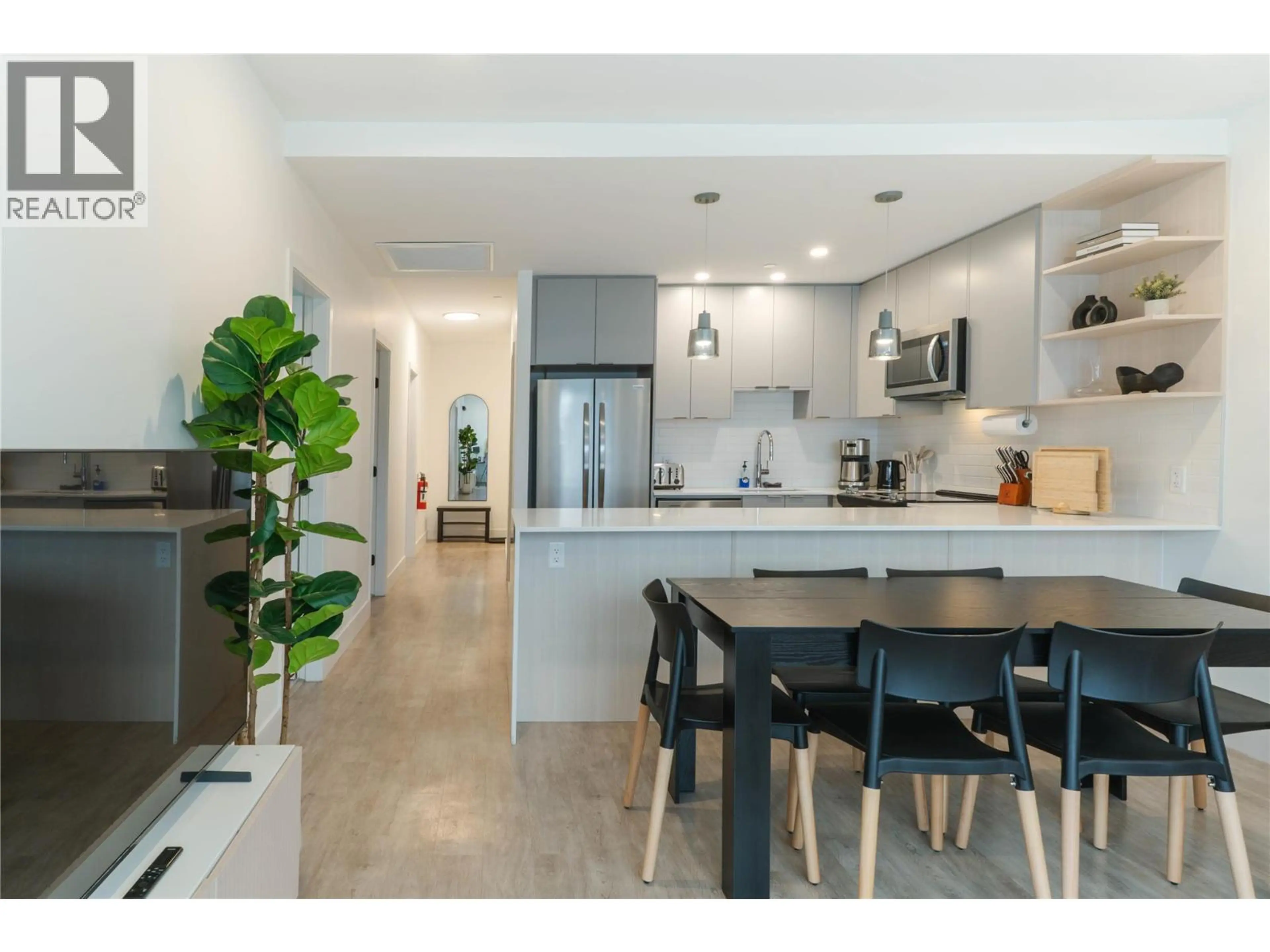 Property at #1401 1701 COURSIER AVENUE, Revelstoke, BC