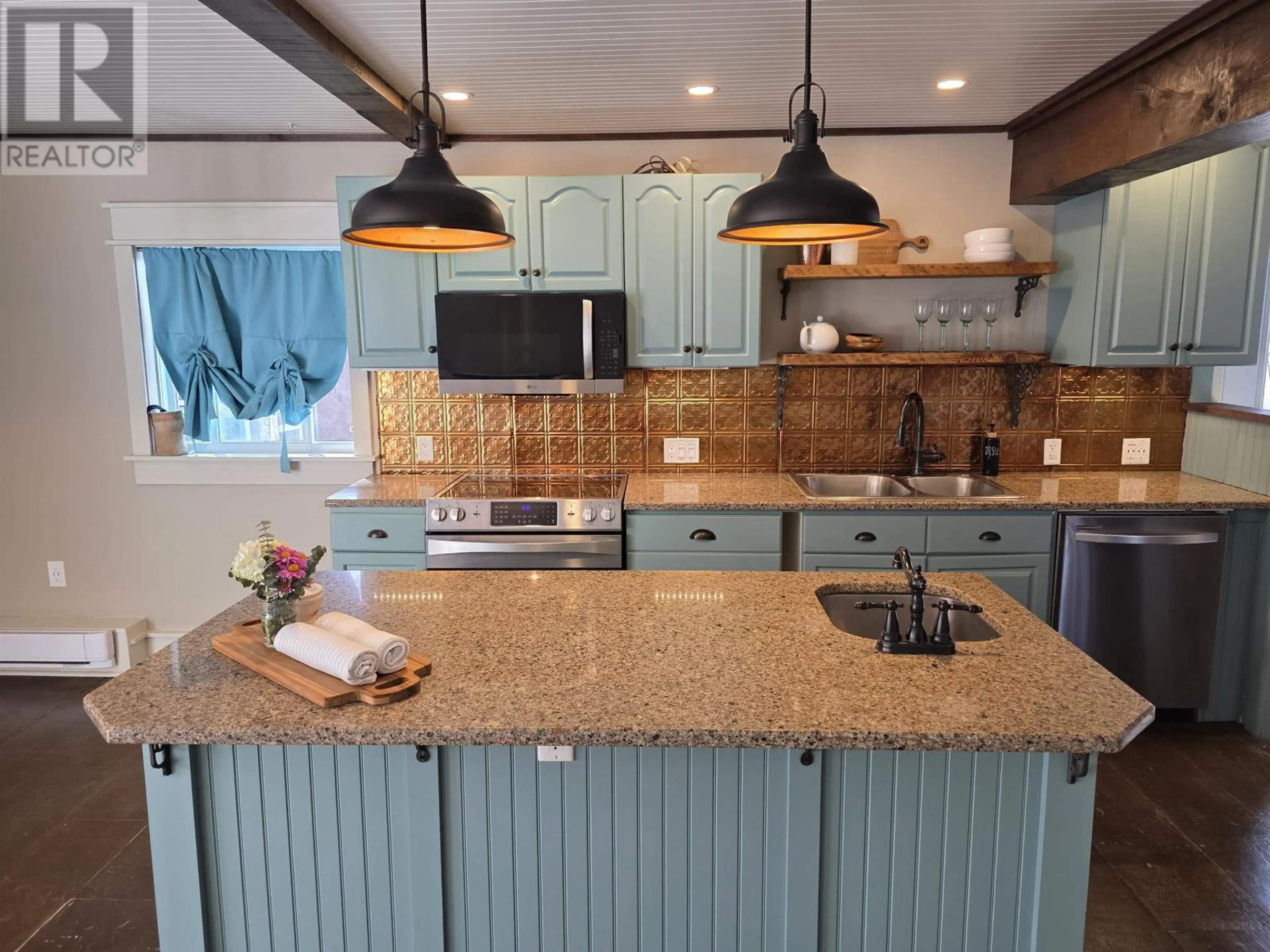 Property at 123 MOUNT EDWARD ROAD, Dartmouth, NS