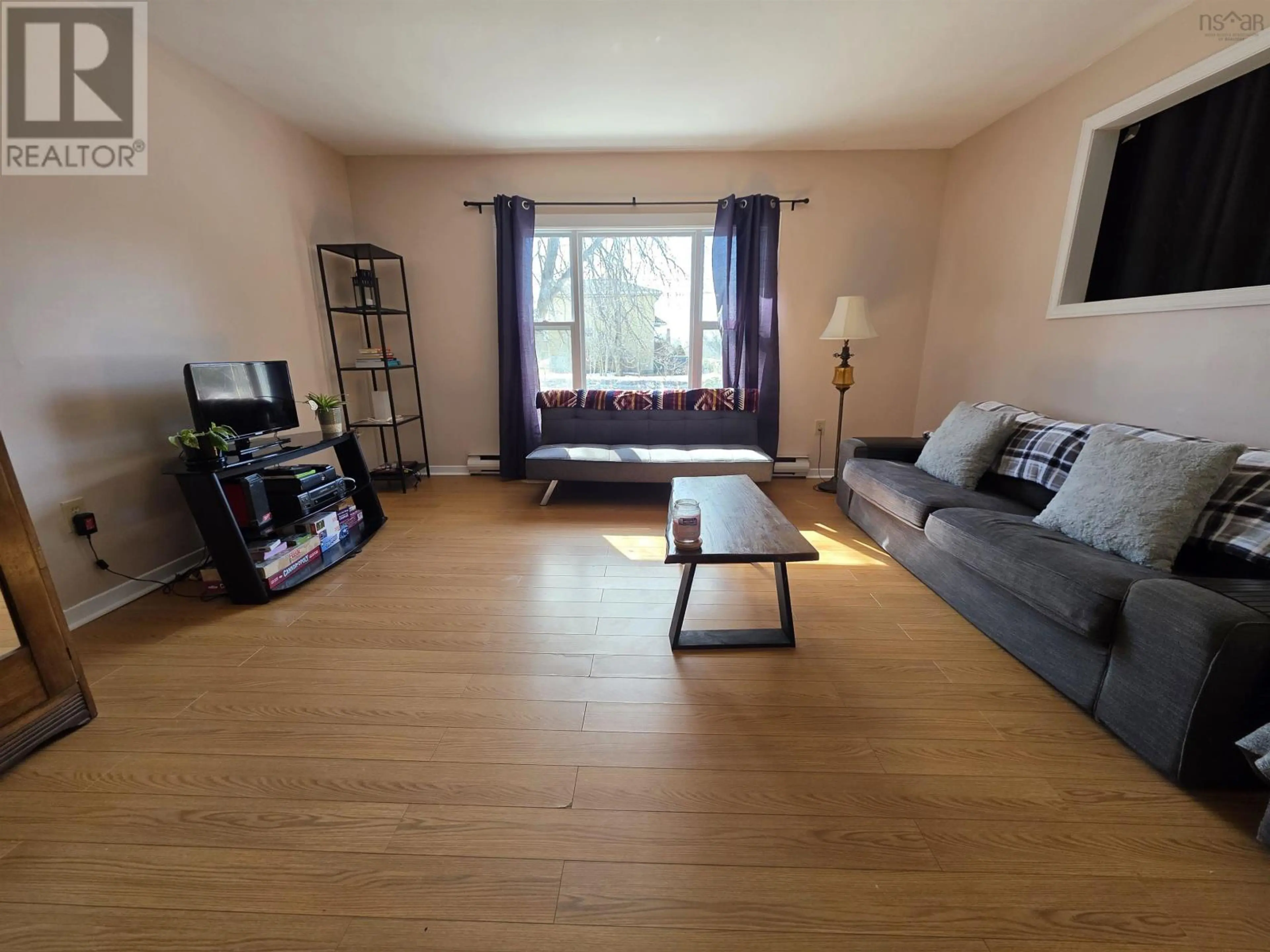 Property at 123 MOUNT EDWARD ROAD, Dartmouth, NS