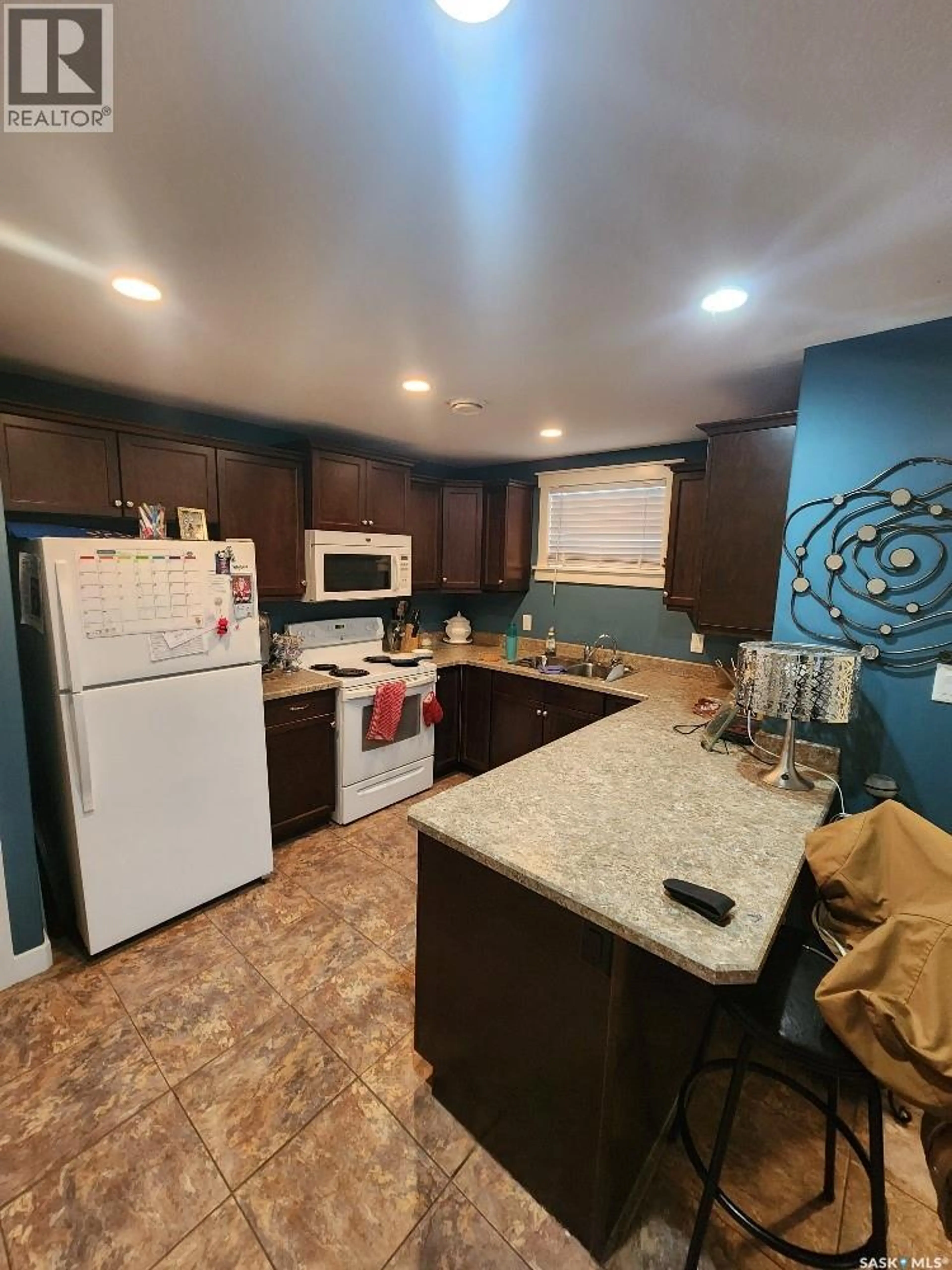 Property at 2067 BRODER STREET, Regina, SK