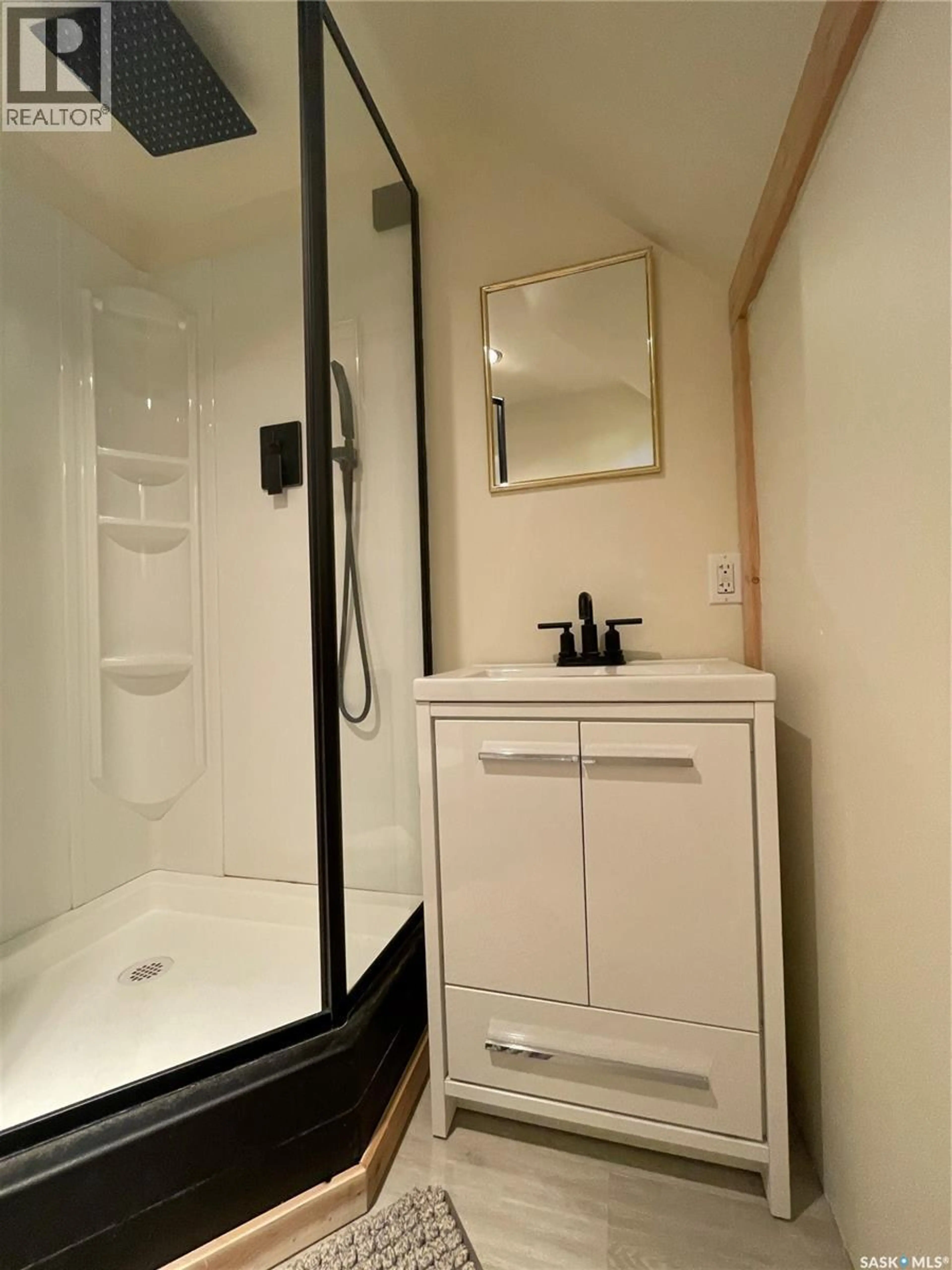 Property at 608 WHYTE STREET, Loreburn, SK