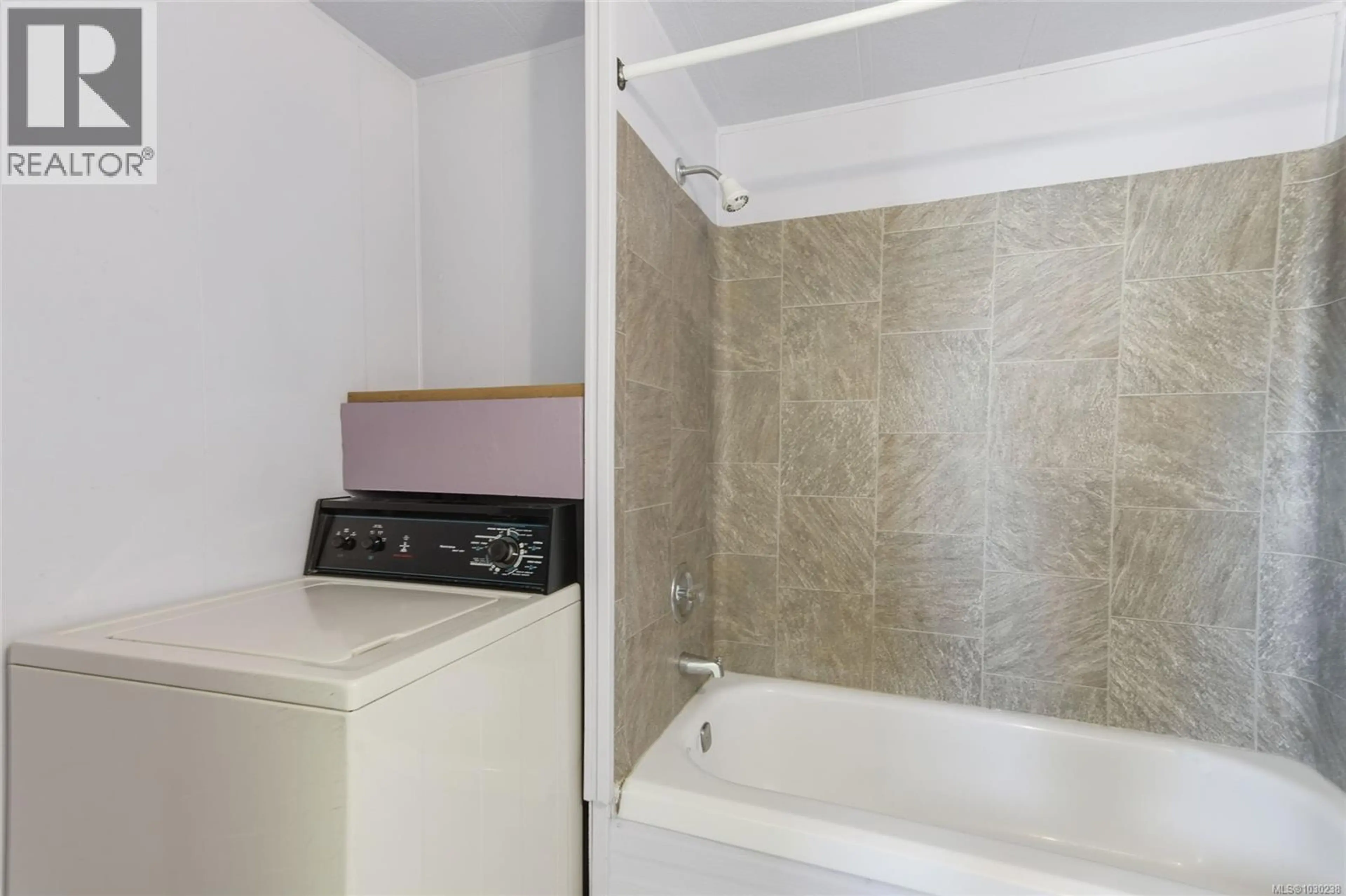 Property at 135 MERIDIAN WAY, Parksville, BC