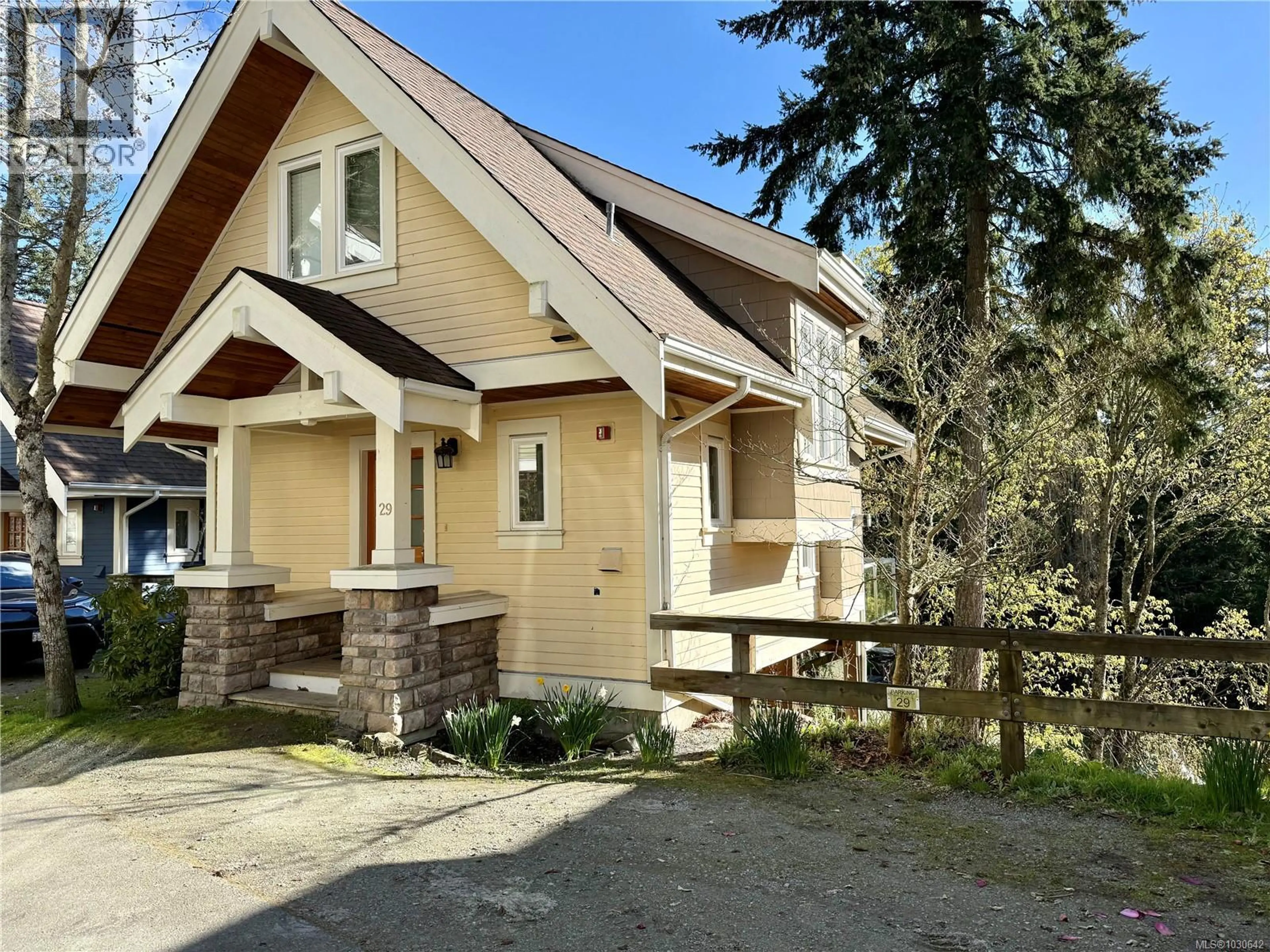 Property at #29A 2315 MACKINNON RD, Pender Island, BC