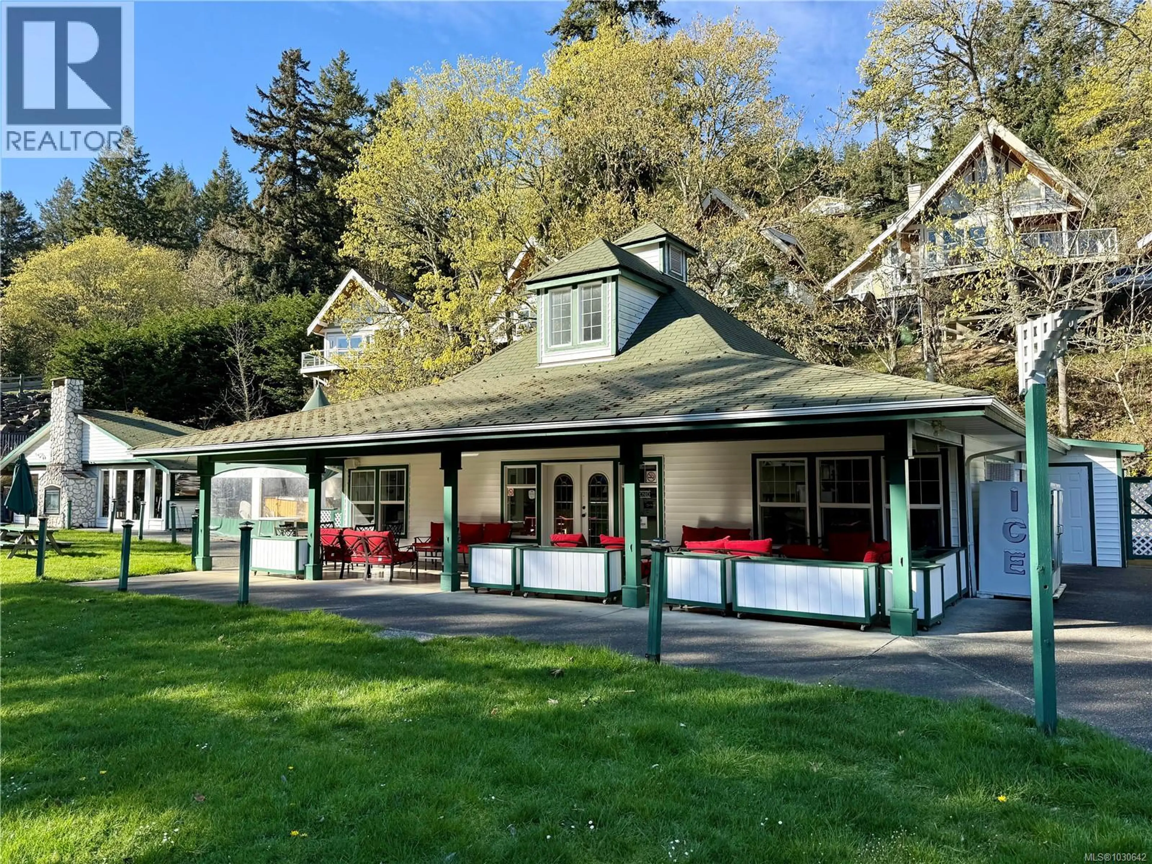 Property at #29A 2315 MACKINNON RD, Pender Island, BC