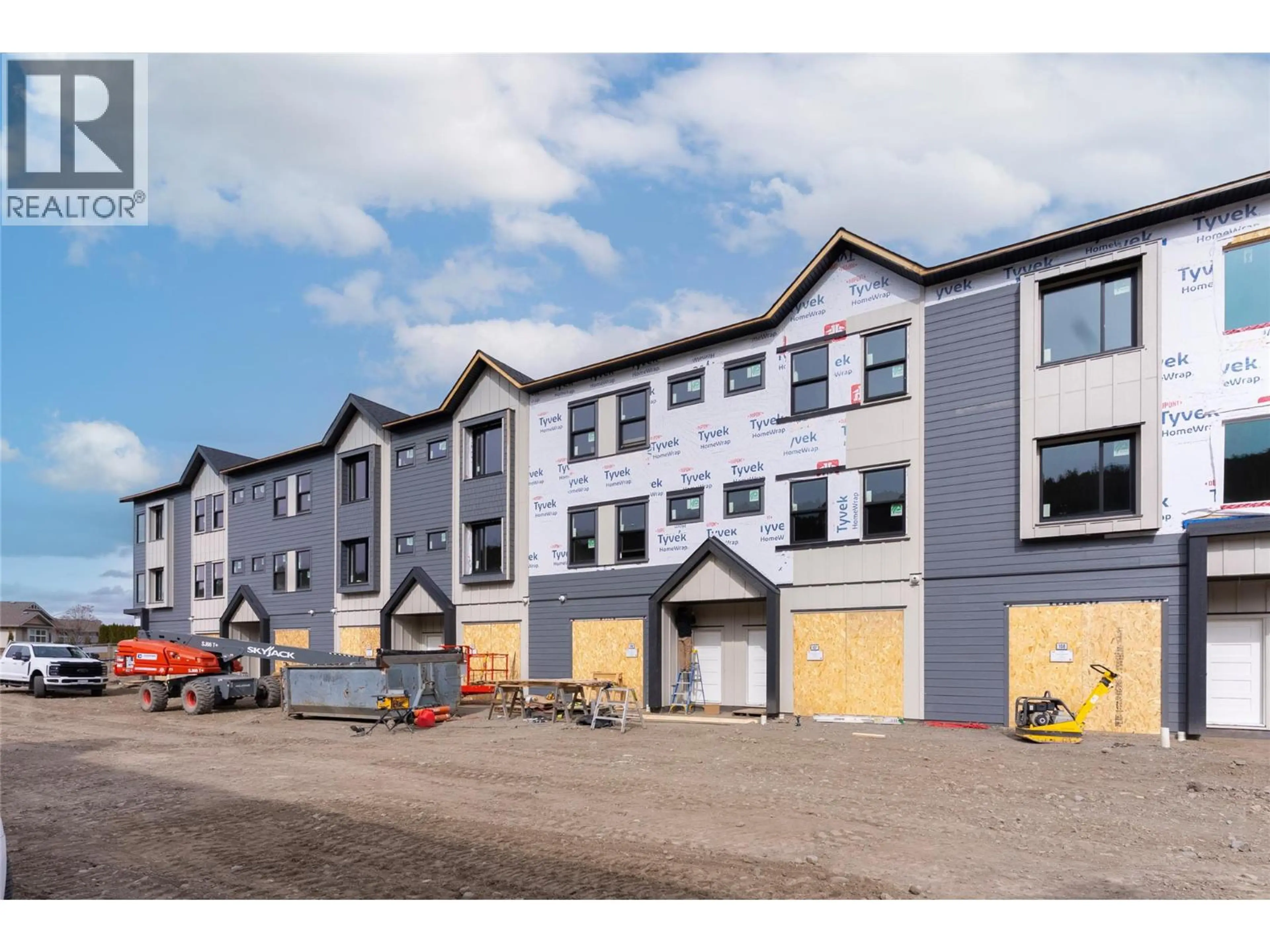 Property at #146 1940 LODGEPOLE DRIVE, Kamloops, BC