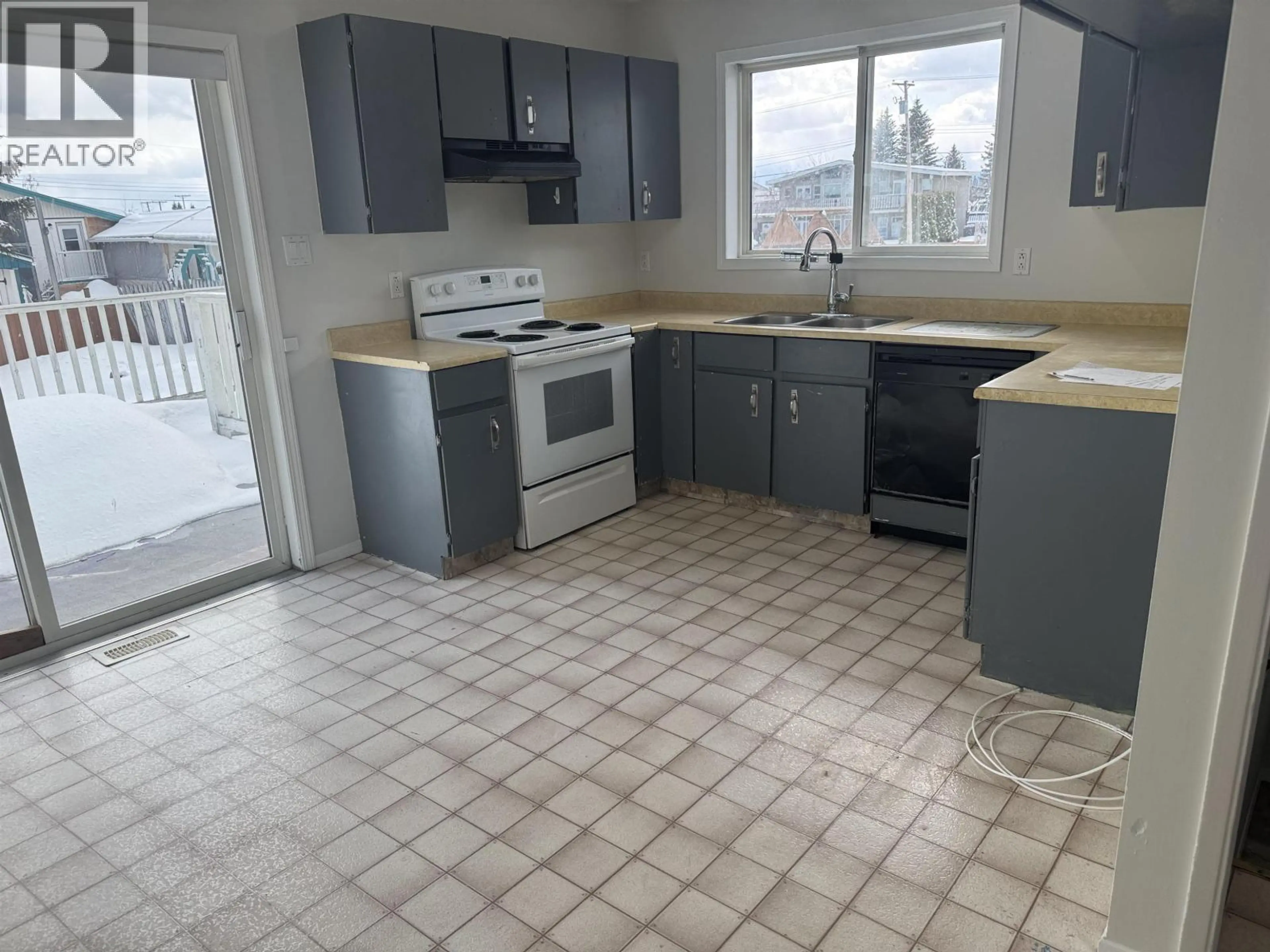 Property at 40 MCINTYRE DRIVE, Mackenzie, BC