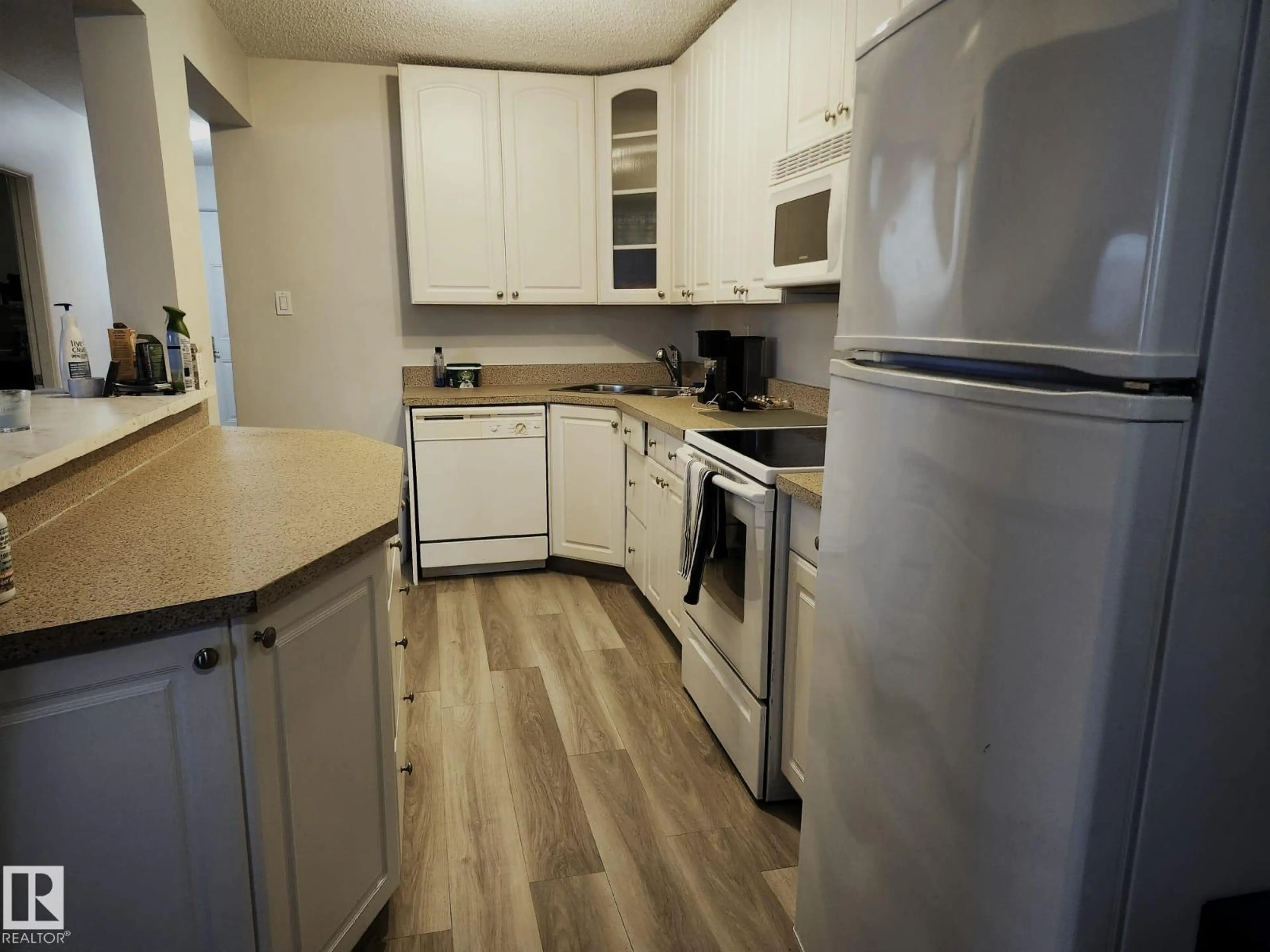 Property at #4 6120 118 AV NW, Edmonton, AB