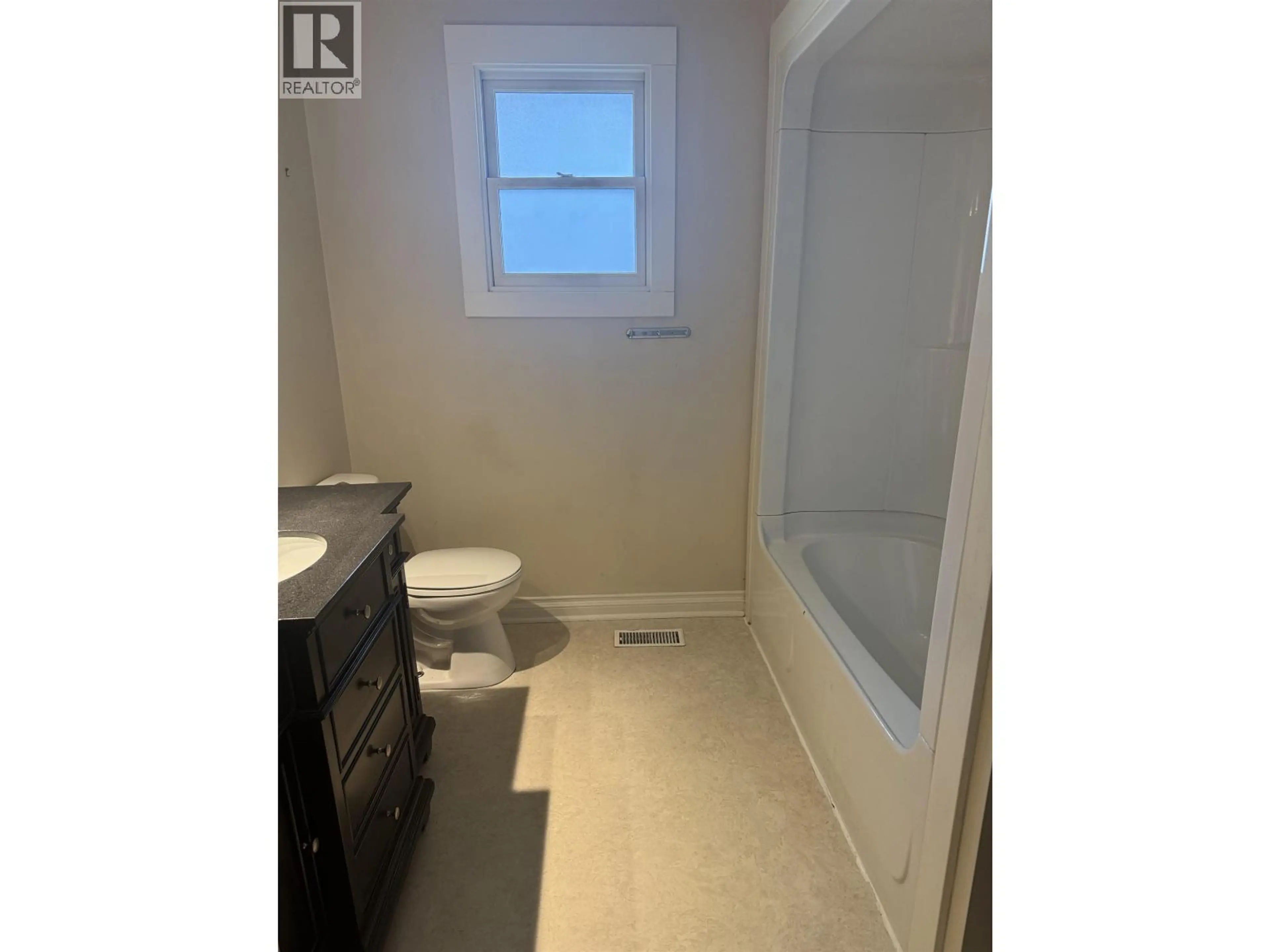 Property at 104 NECHAKO DRIVE, Mackenzie, BC