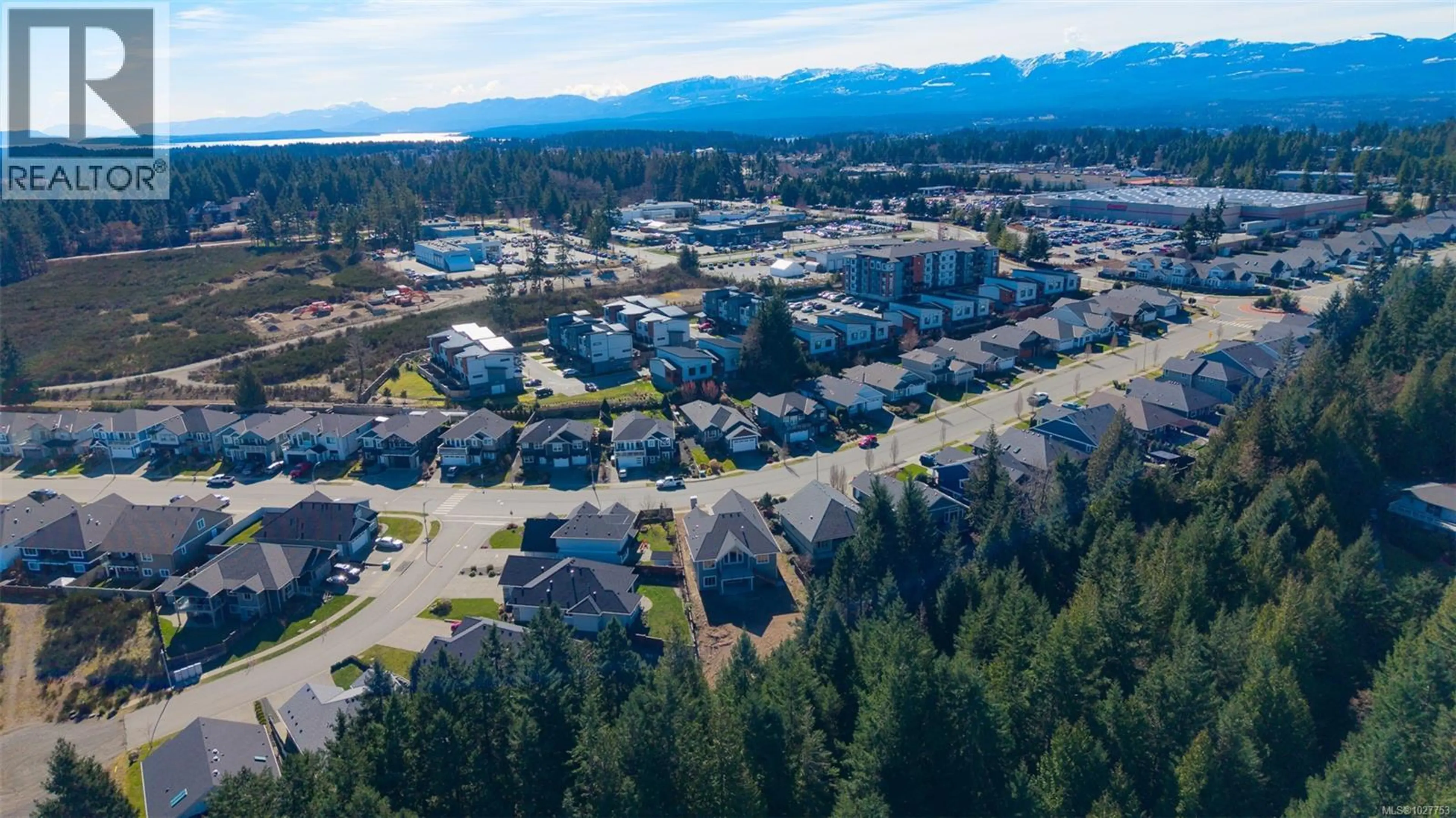 Property at 1202 CROWN ISLE BLVD, Courtenay, BC