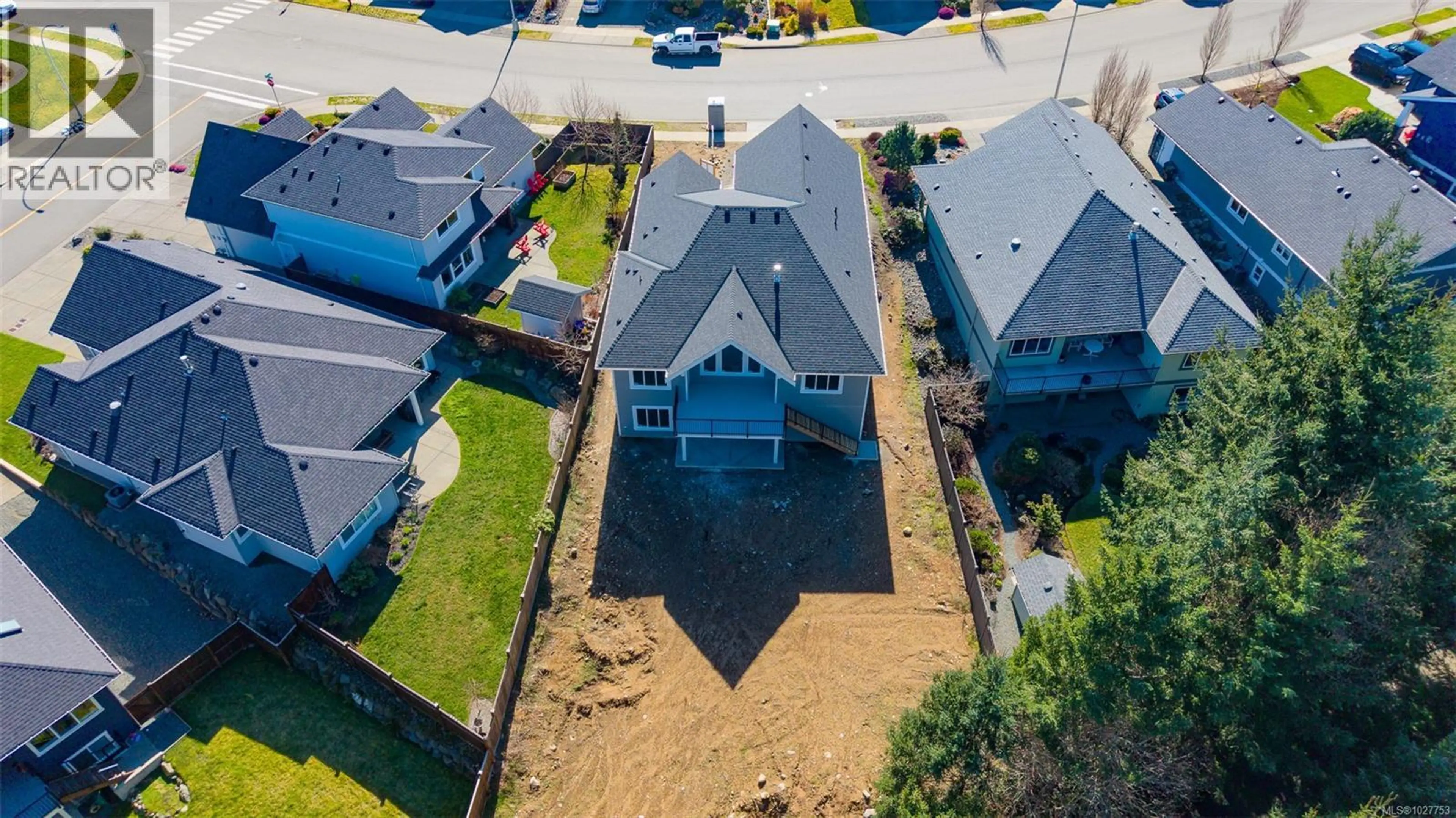 Property at 1202 CROWN ISLE BLVD, Courtenay, BC