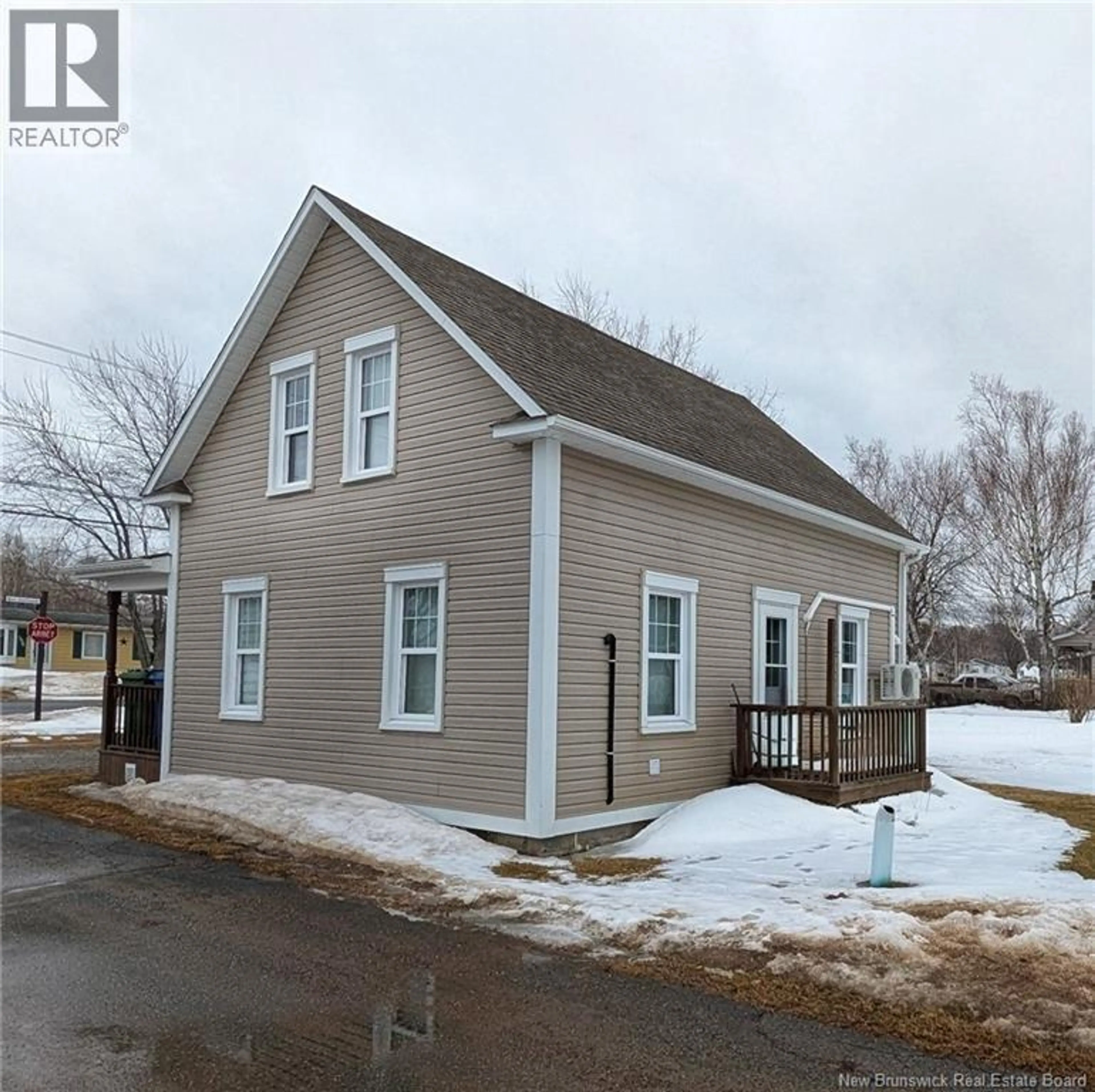Property at 1008 SAINT-JOSEPH BOULEVARD, Saint-Léolin, NB