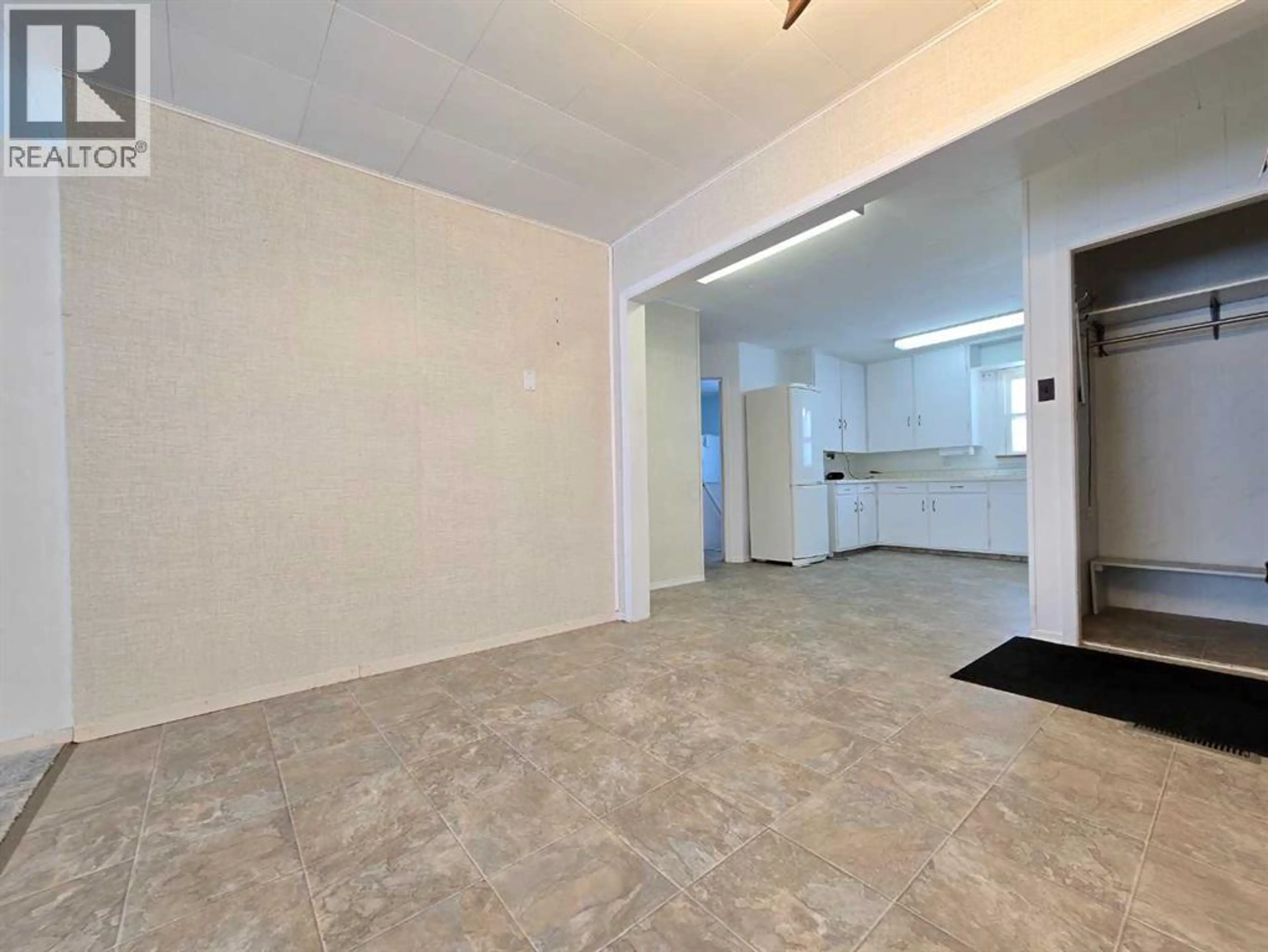 Property at 5208 55 AVENUE, Grimshaw, AB