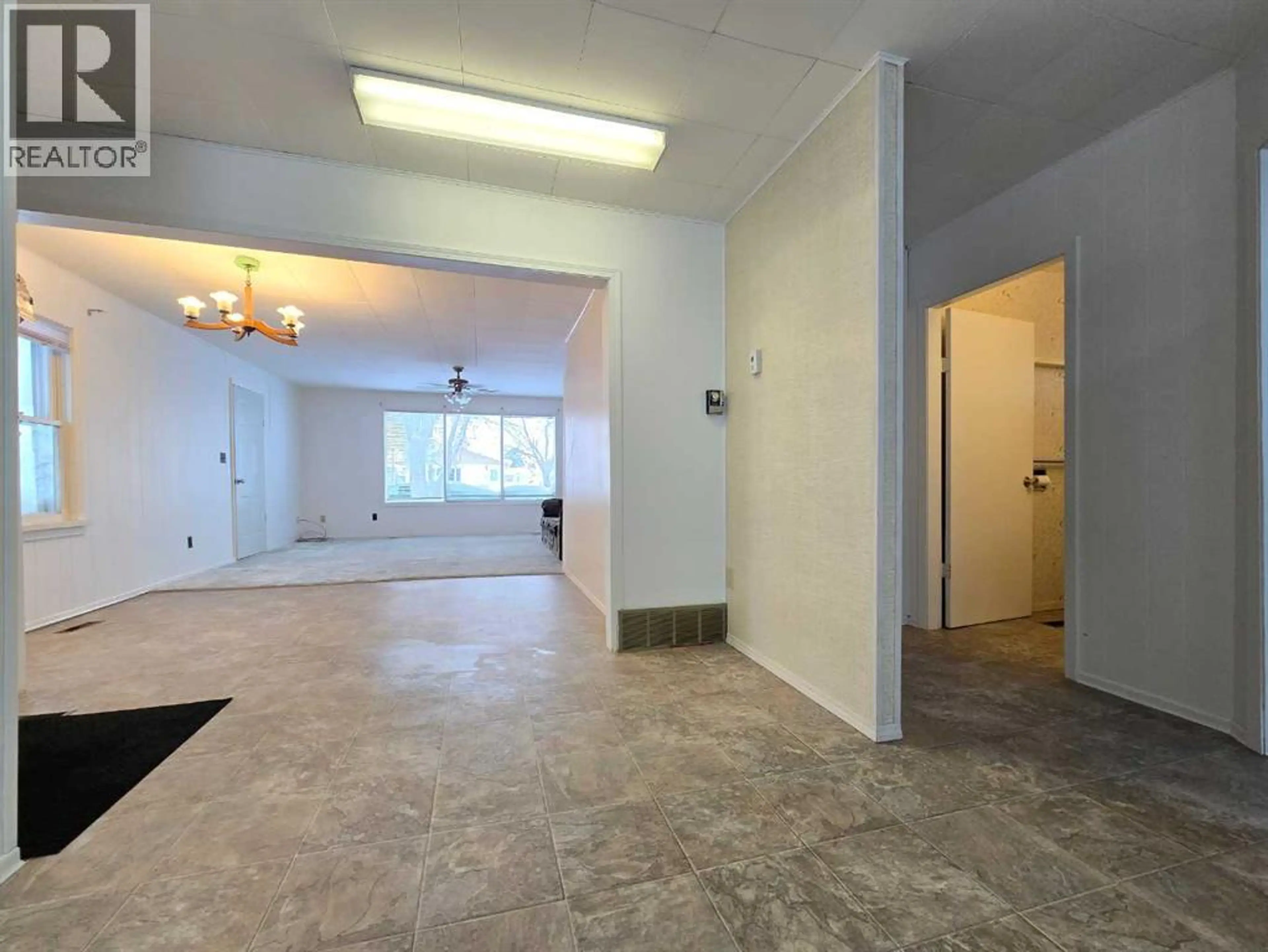 Property at 5208 55 AVENUE, Grimshaw, AB