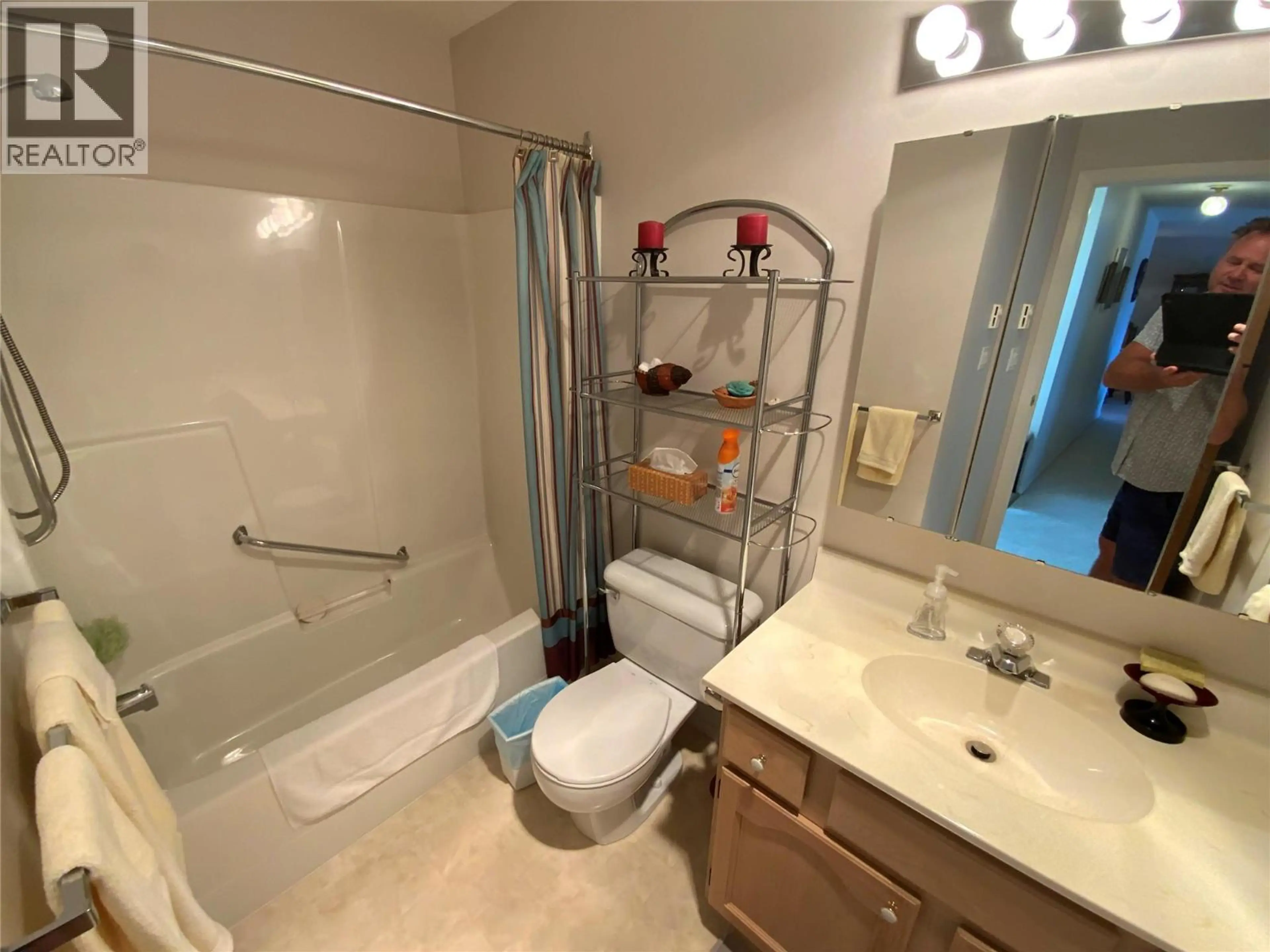 Property at #407 195 WARREN AVENUE, Penticton, BC