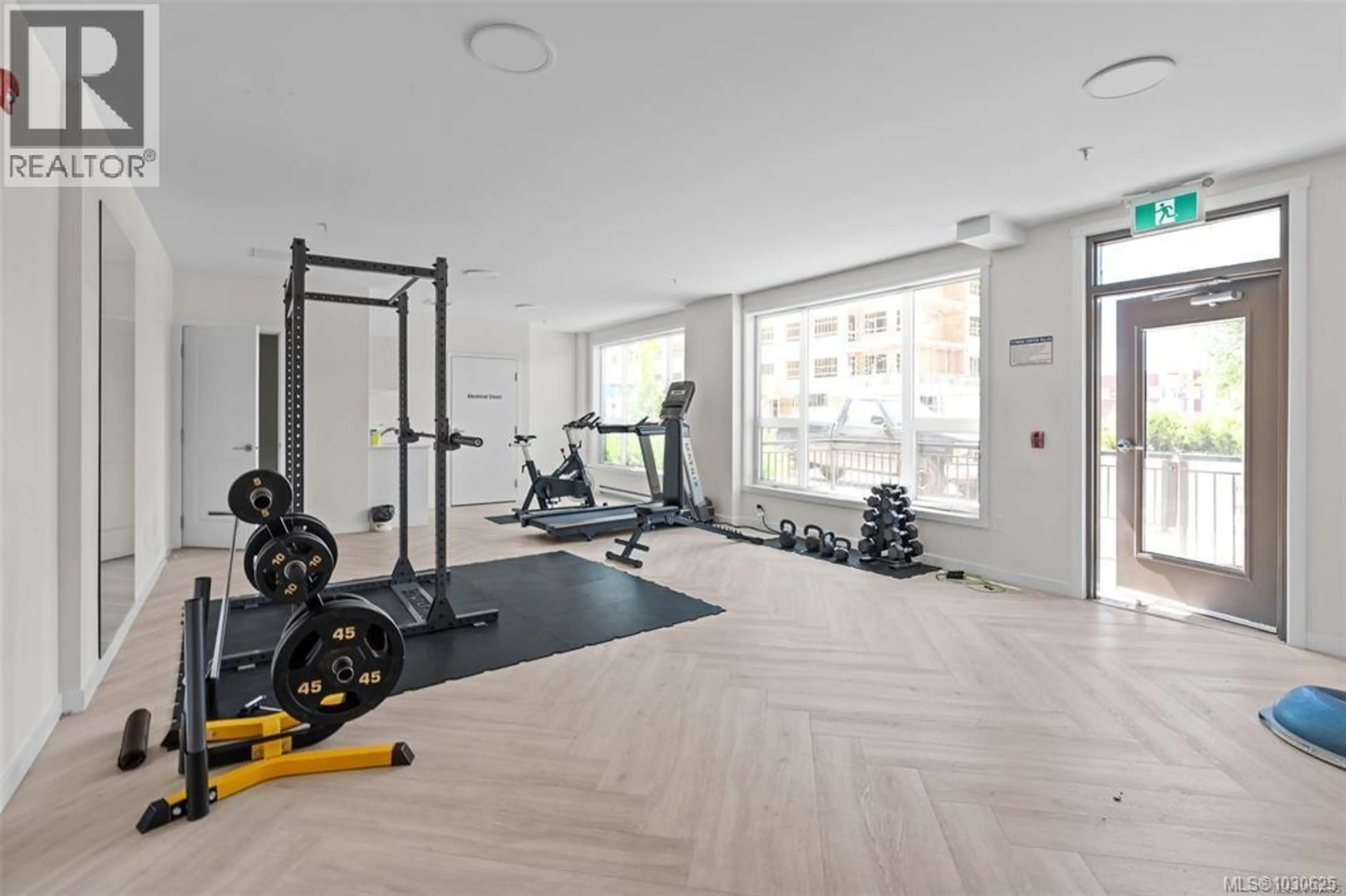 Property at #301 842 ORONO AVE, Langford, BC