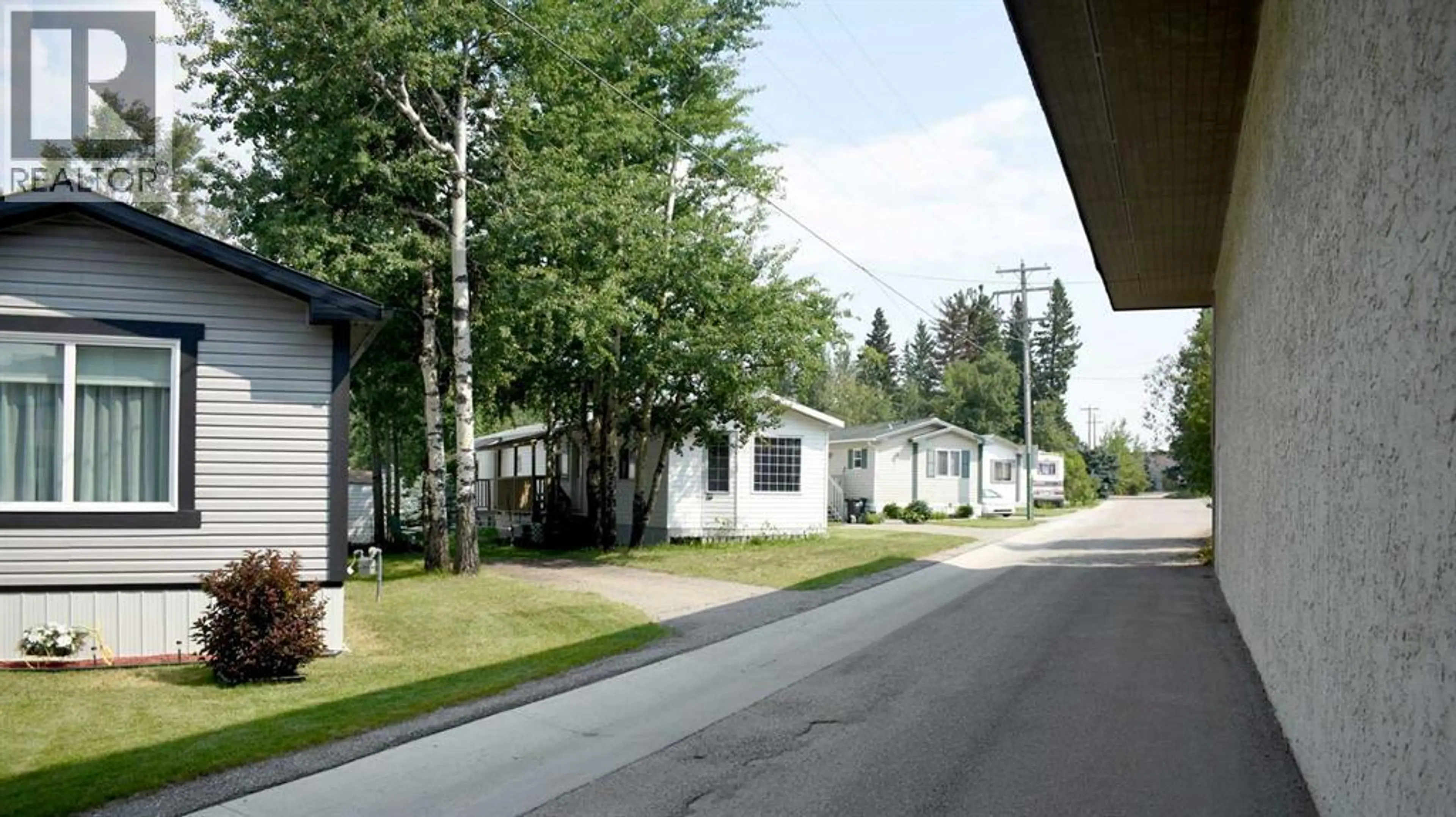 Property at 700 CARMICHAEL, Hinton, AB