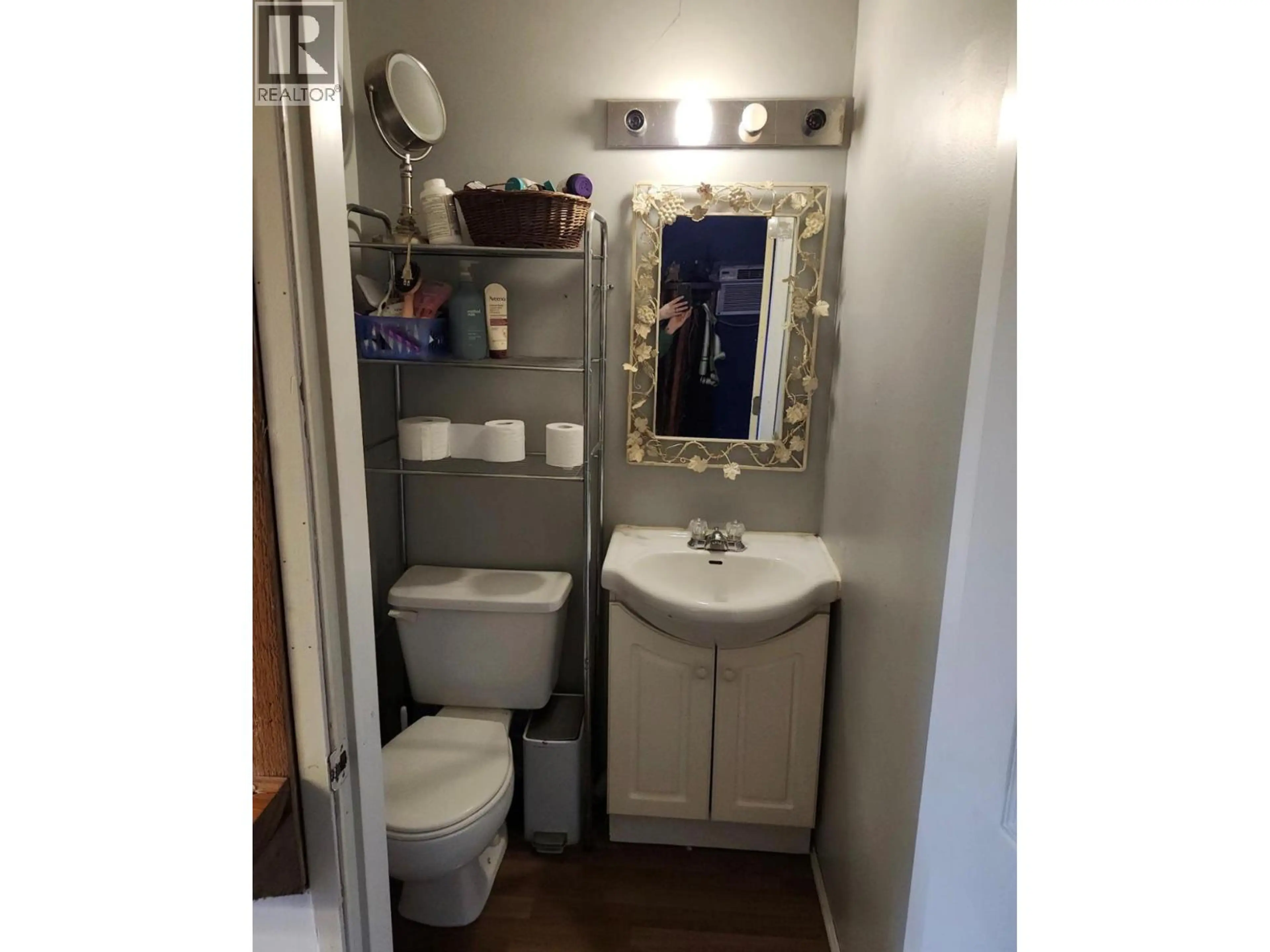 Property at 640 | 642 COURTENAY CRESCENT CRESCENT, Kamloops, BC