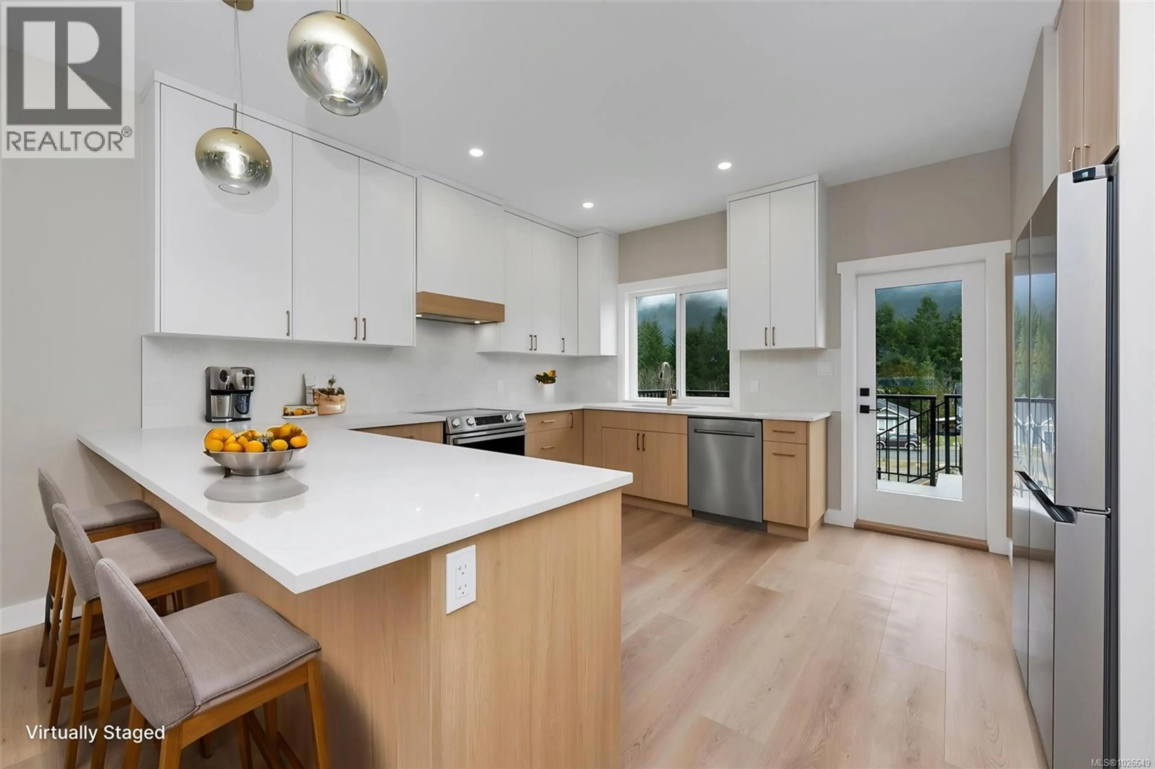 Property at 155 MAPLEWOOD RISE, Lake Cowichan, BC