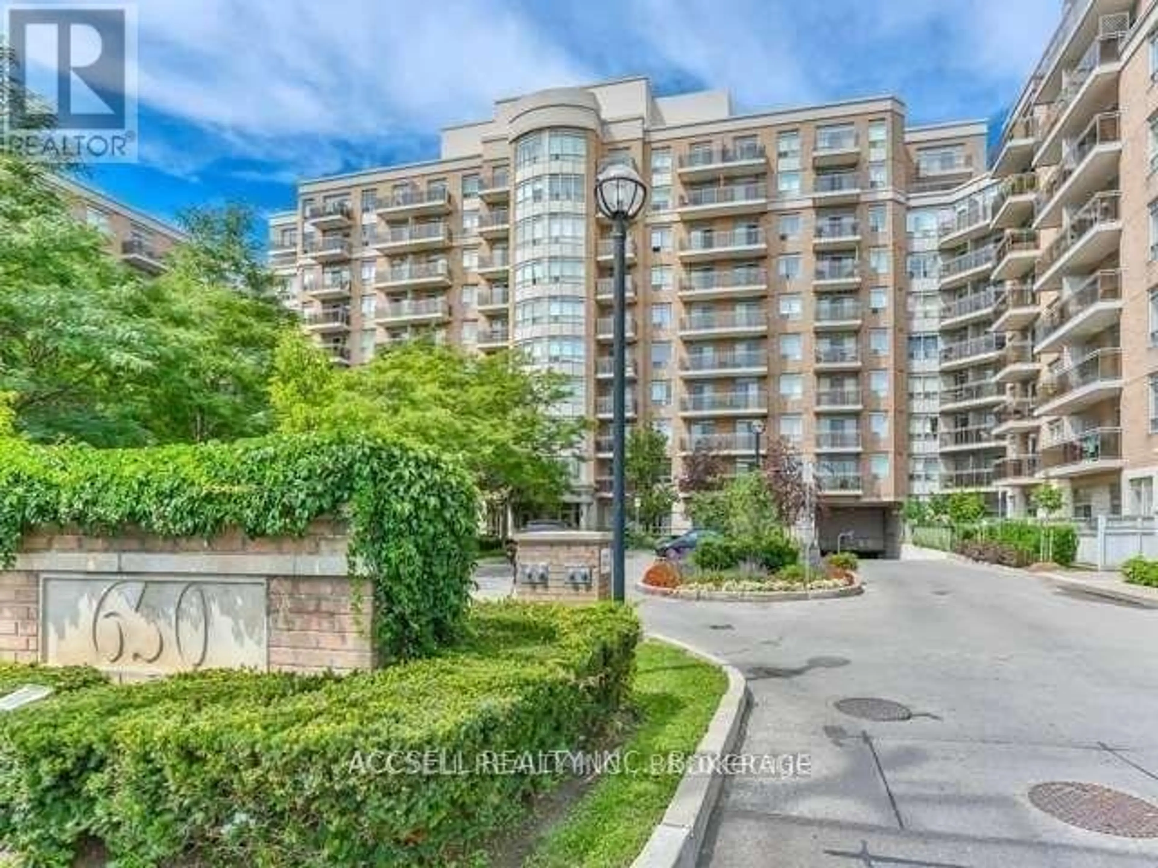 Property at #1008 650 LAWRENCE AVENUE W, Toronto, ON