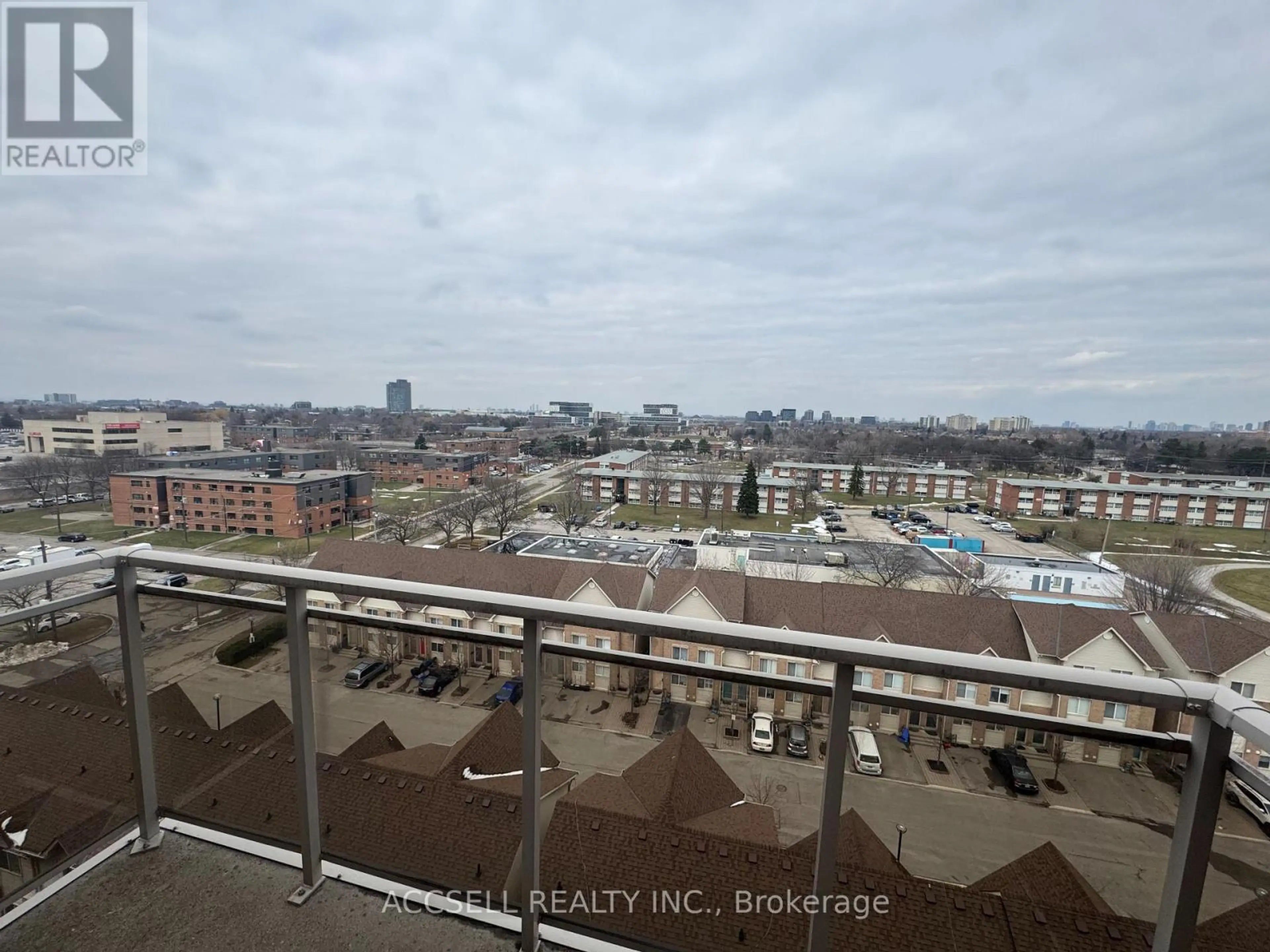 Property at #1008 650 LAWRENCE AVENUE W, Toronto, ON