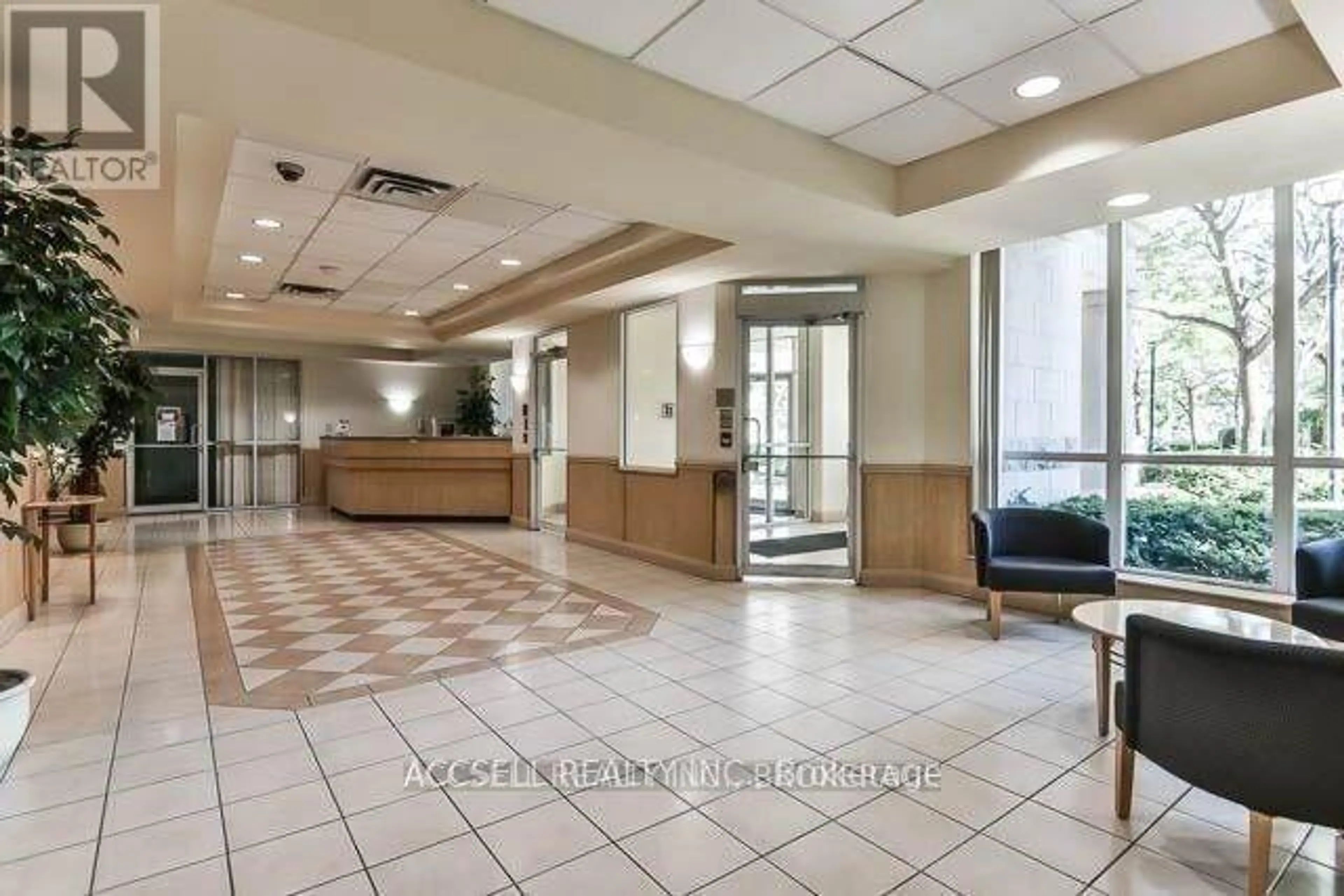 Property at #1008 650 LAWRENCE AVENUE W, Toronto, ON