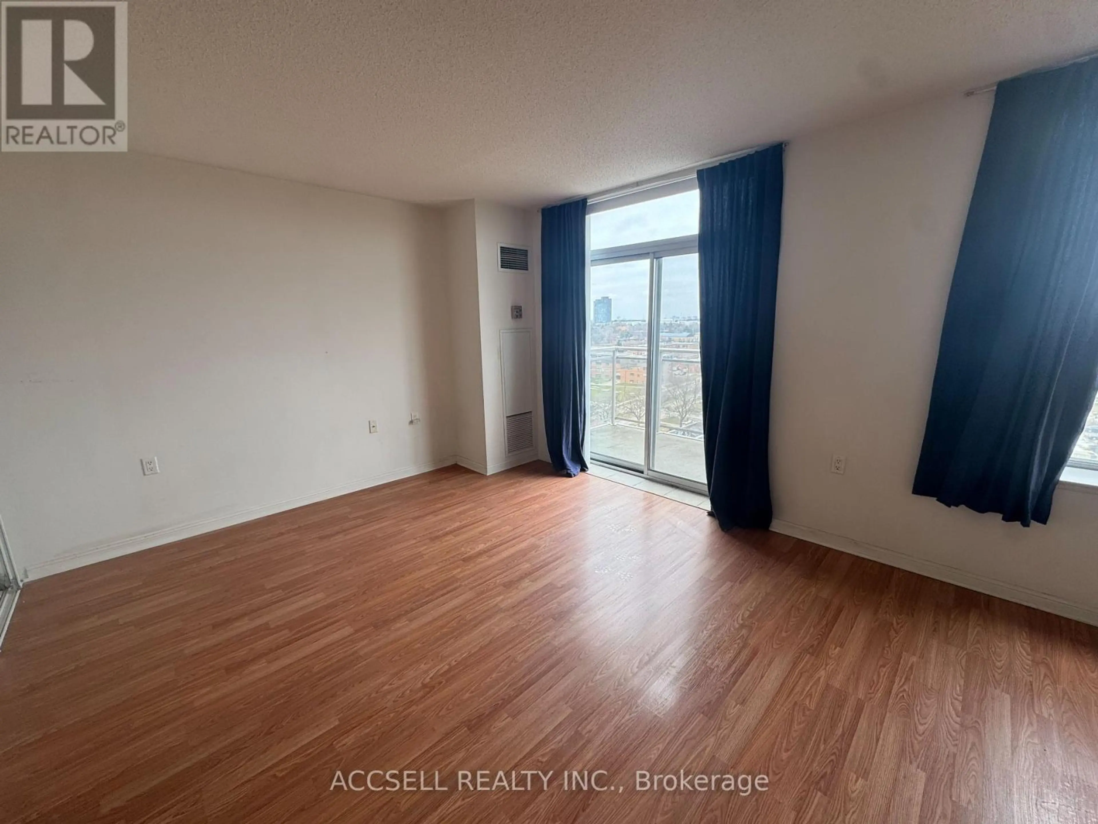 Property at #1008 650 LAWRENCE AVENUE W, Toronto, ON