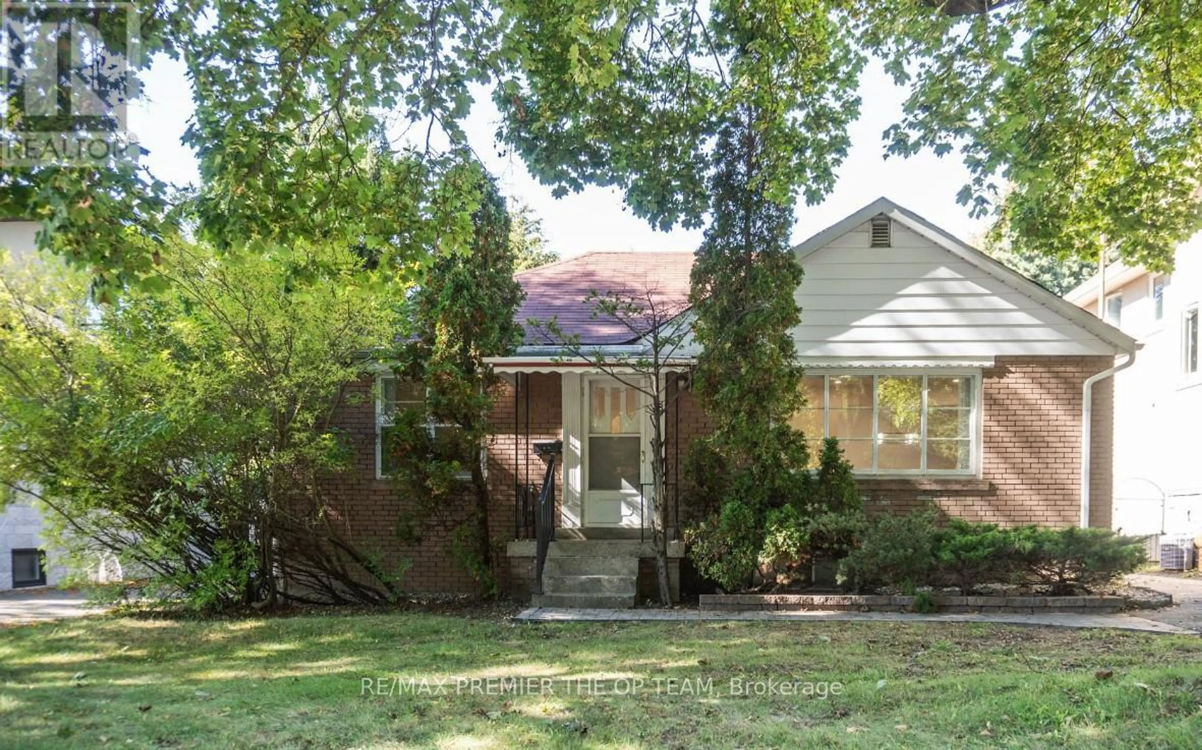 Property at 148 MARTIN GROVE ROAD, Toronto, ON