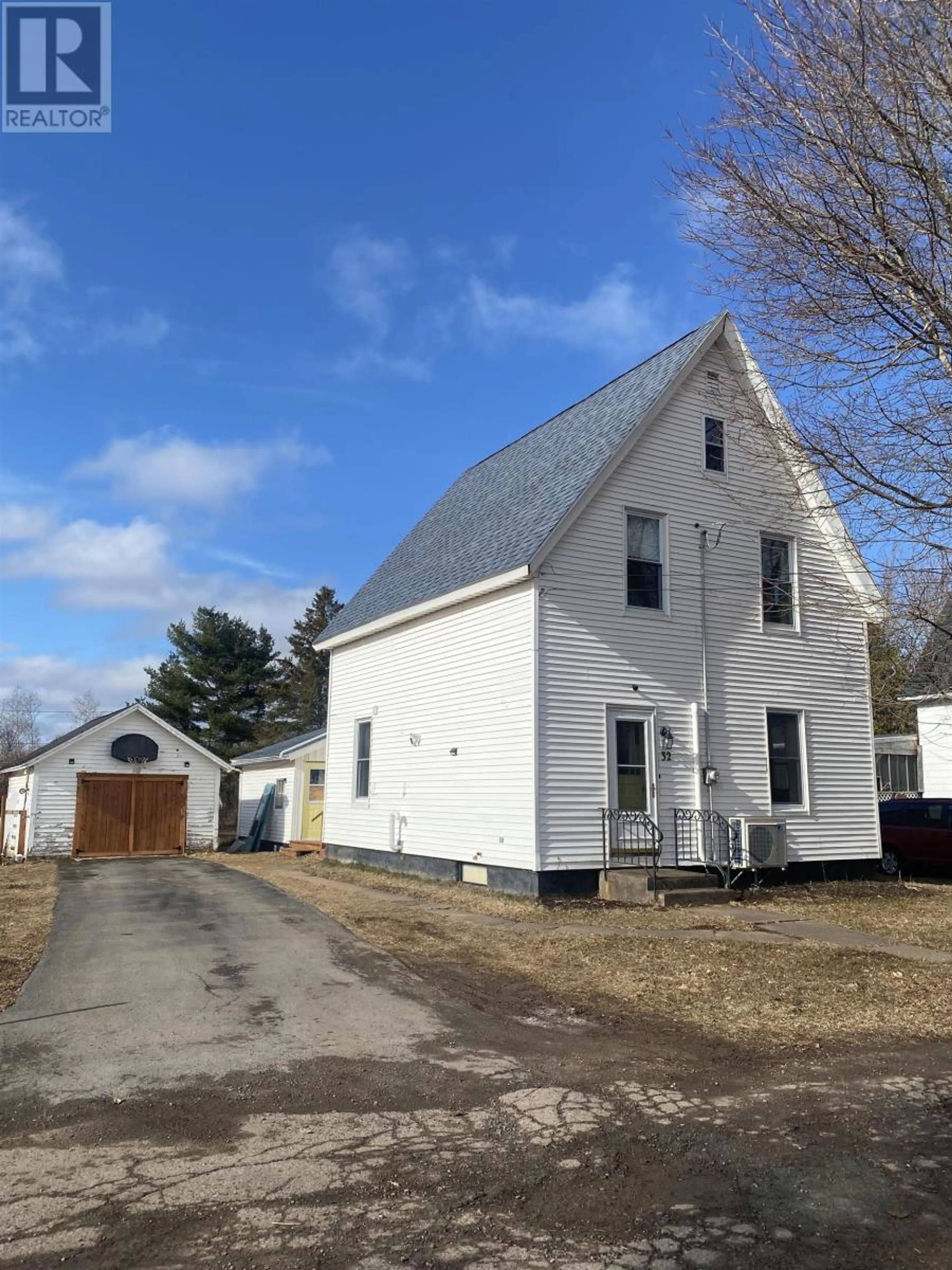 Property at 32 RIVER AVENUE, Oxford, NS