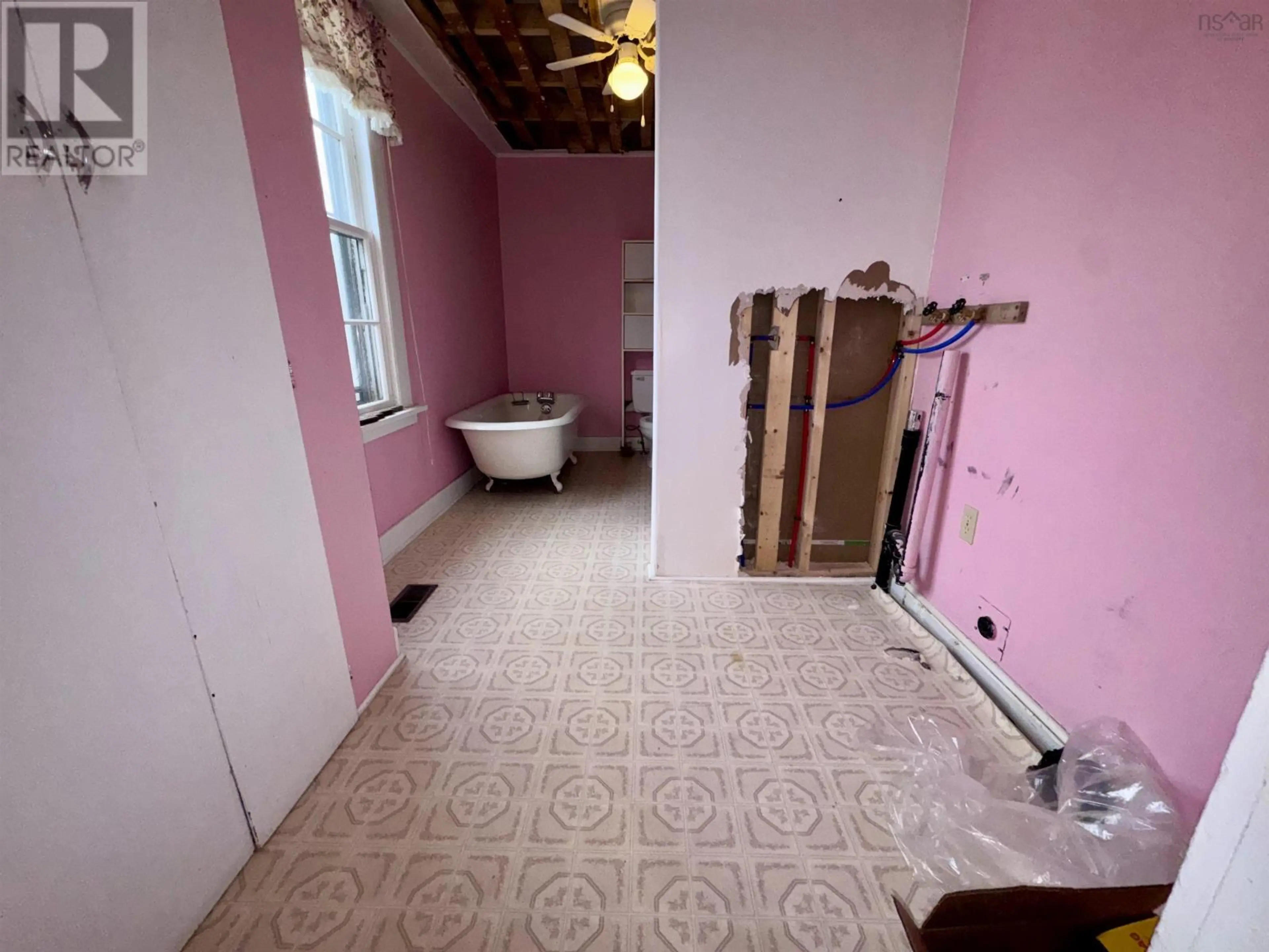 Property at 18 WILLOW STREET, Hantsport, NS