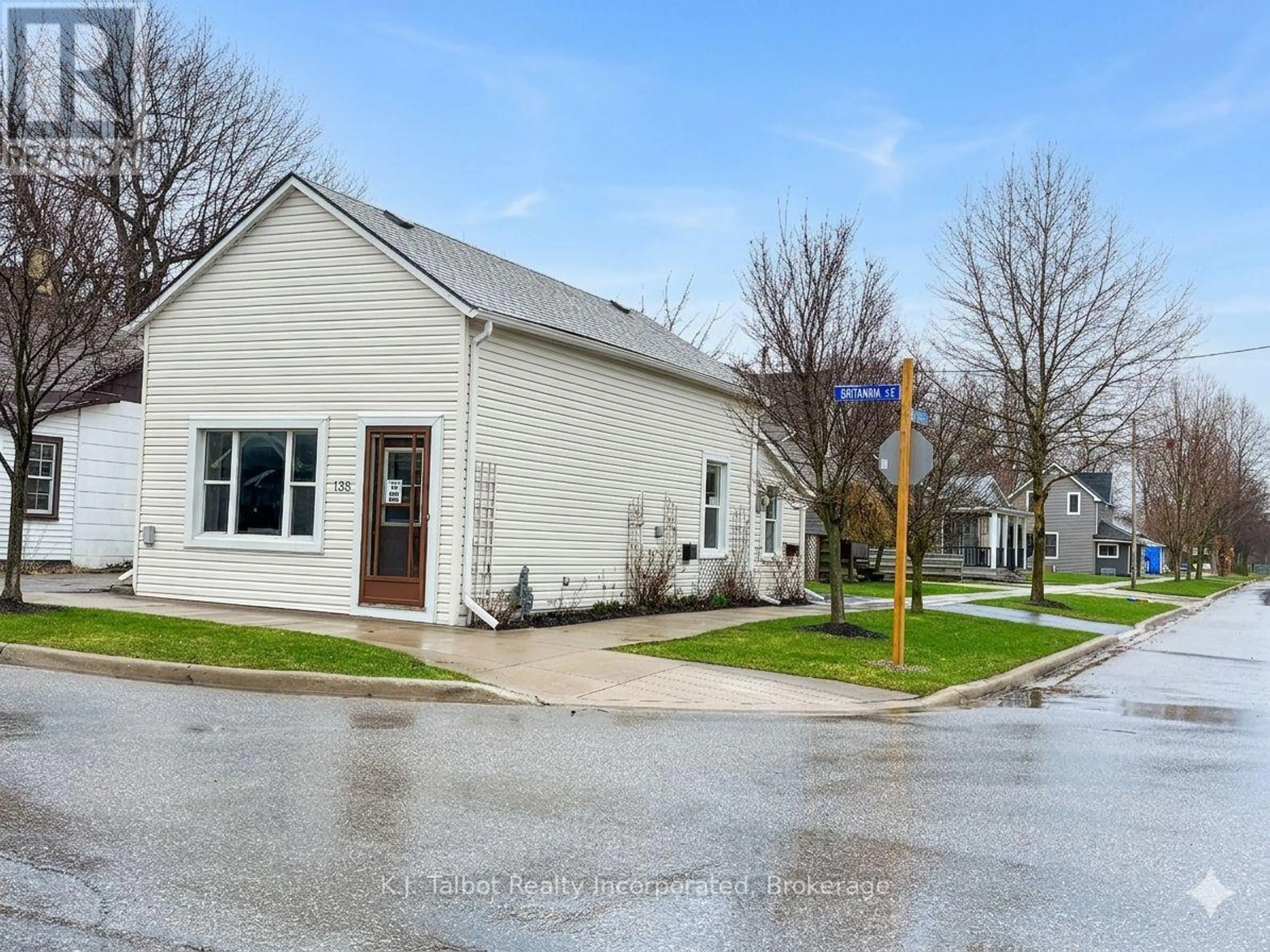 Property at 138 BRITANNIA ROAD E, Goderich, ON