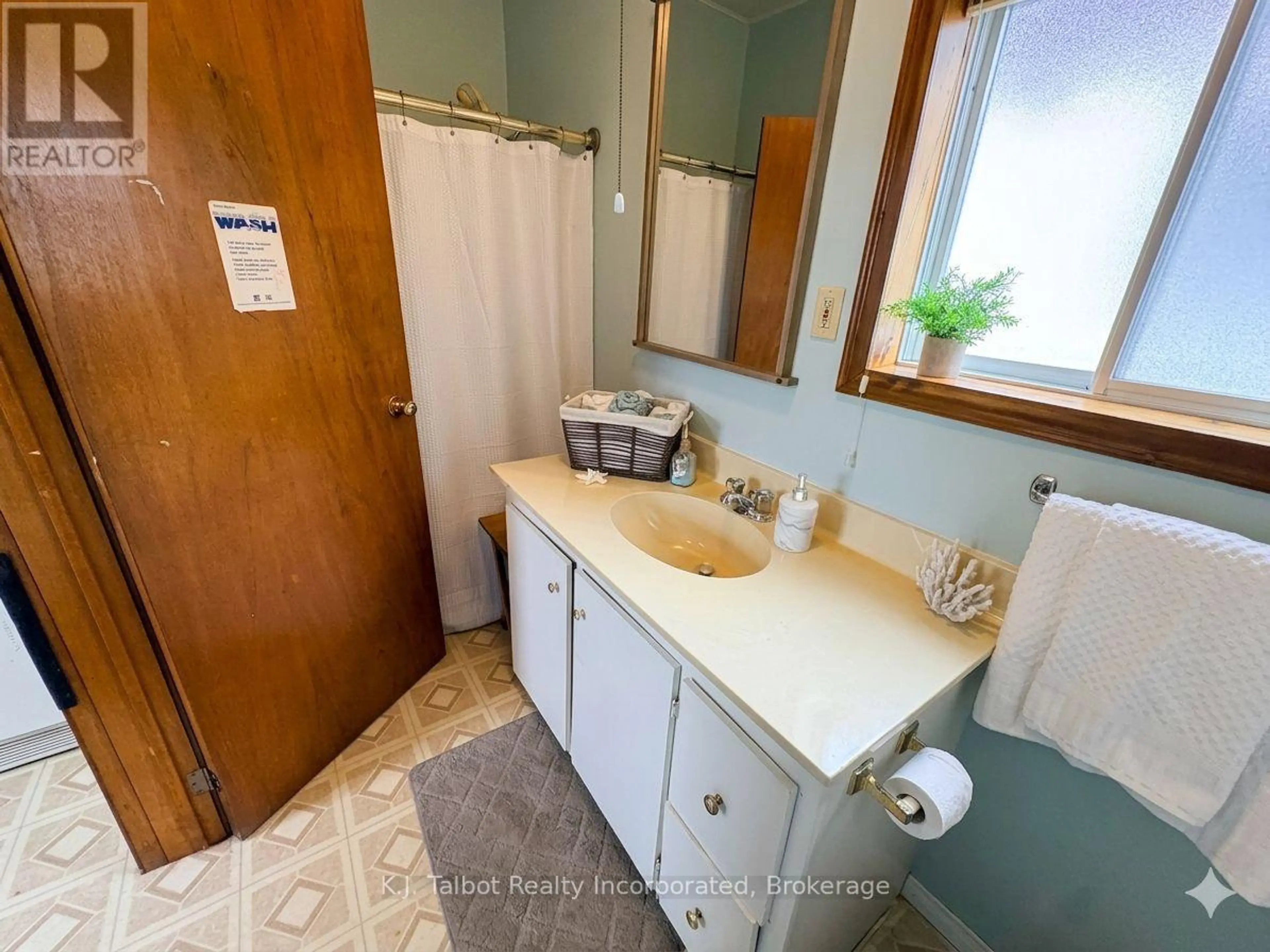 Property at 138 BRITANNIA ROAD E, Goderich, ON