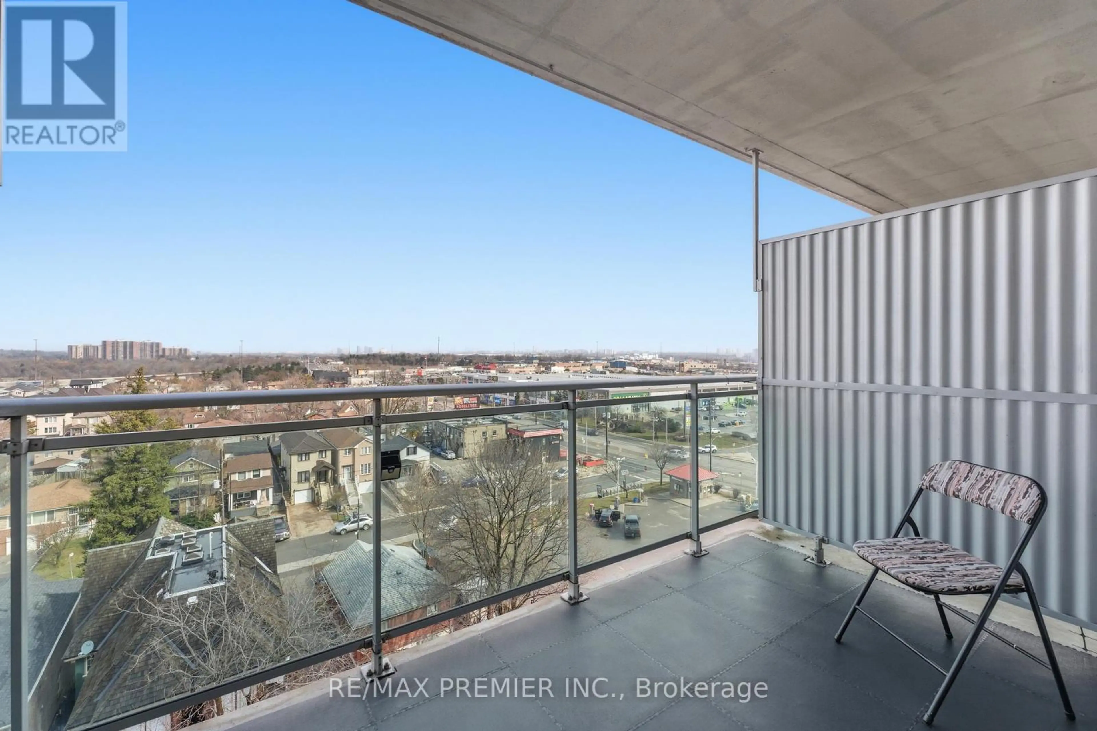 Property at #815 2464 WESTON ROAD, Toronto, ON