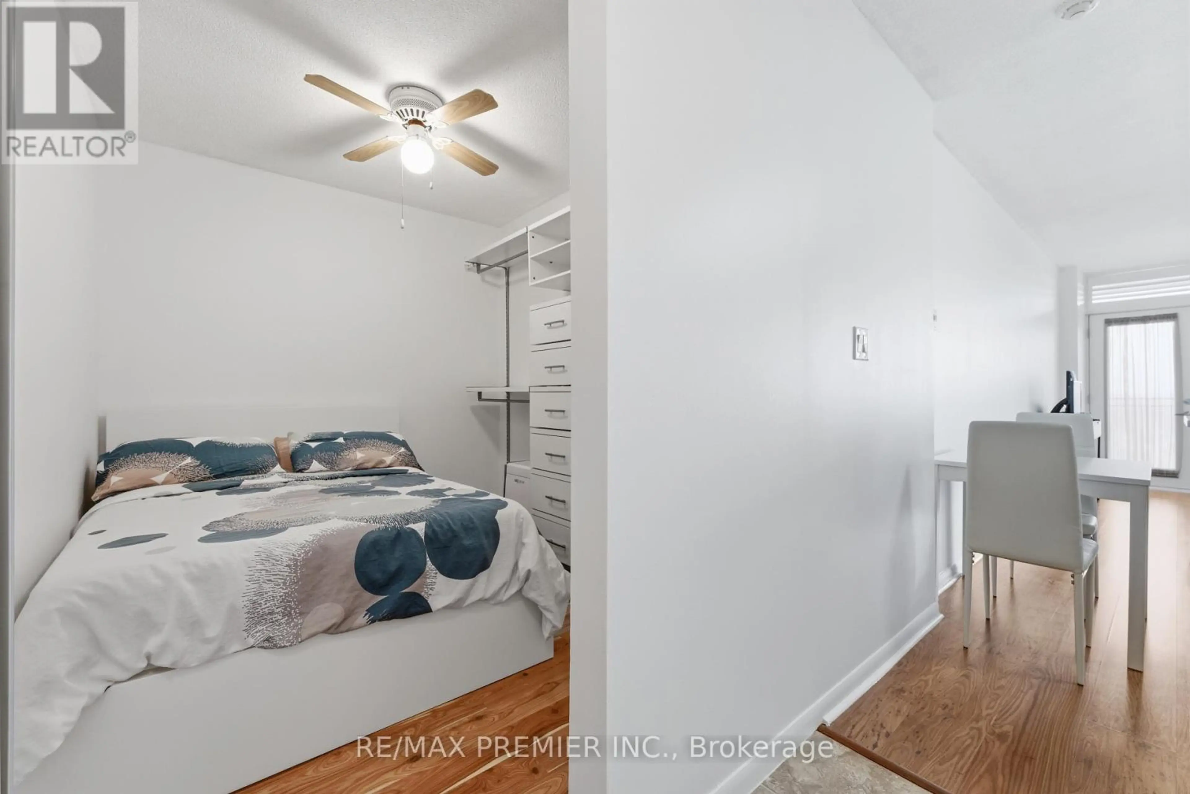 Property at #815 2464 WESTON ROAD, Toronto, ON