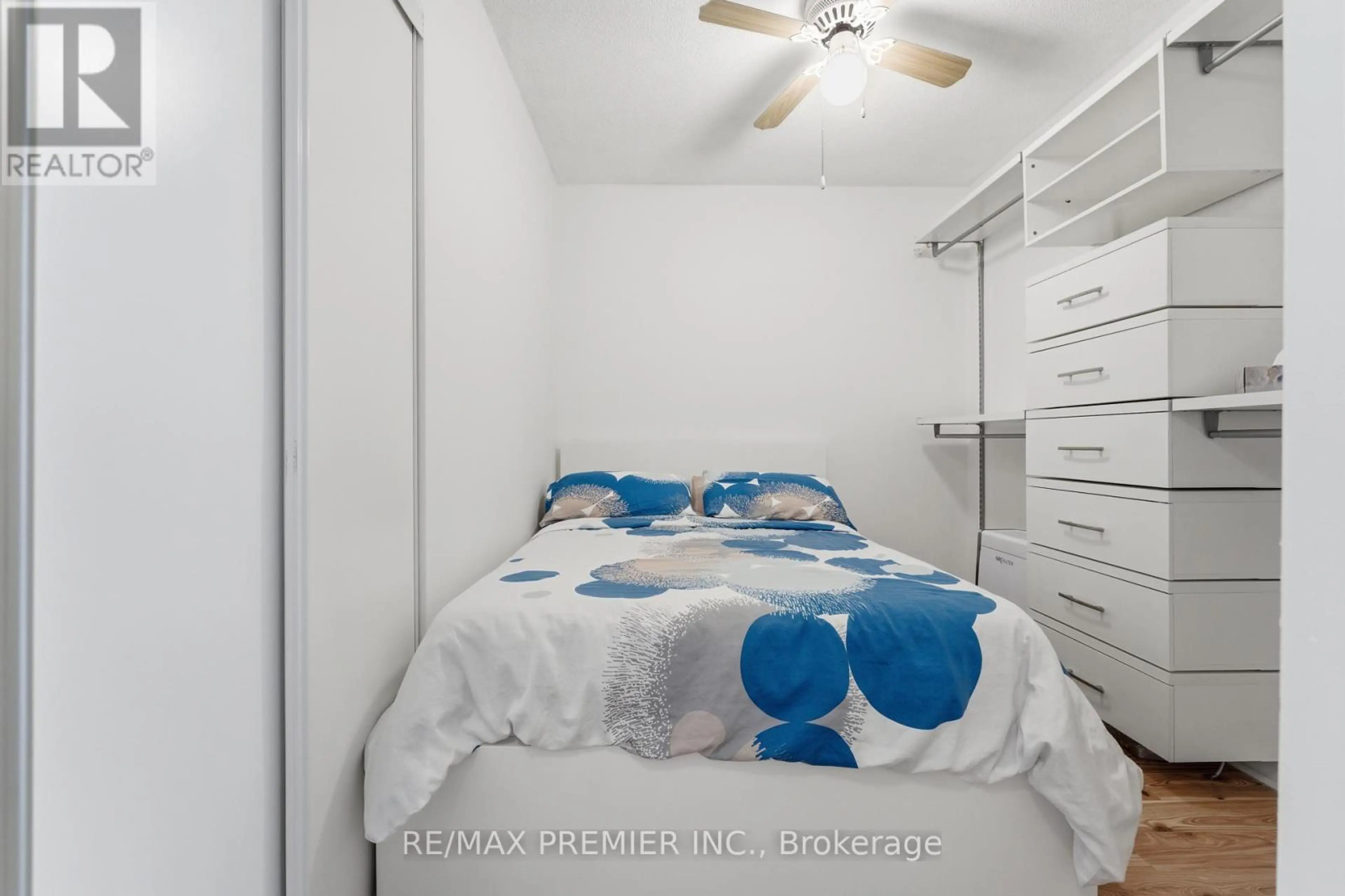 Property at #815 2464 WESTON ROAD, Toronto, ON