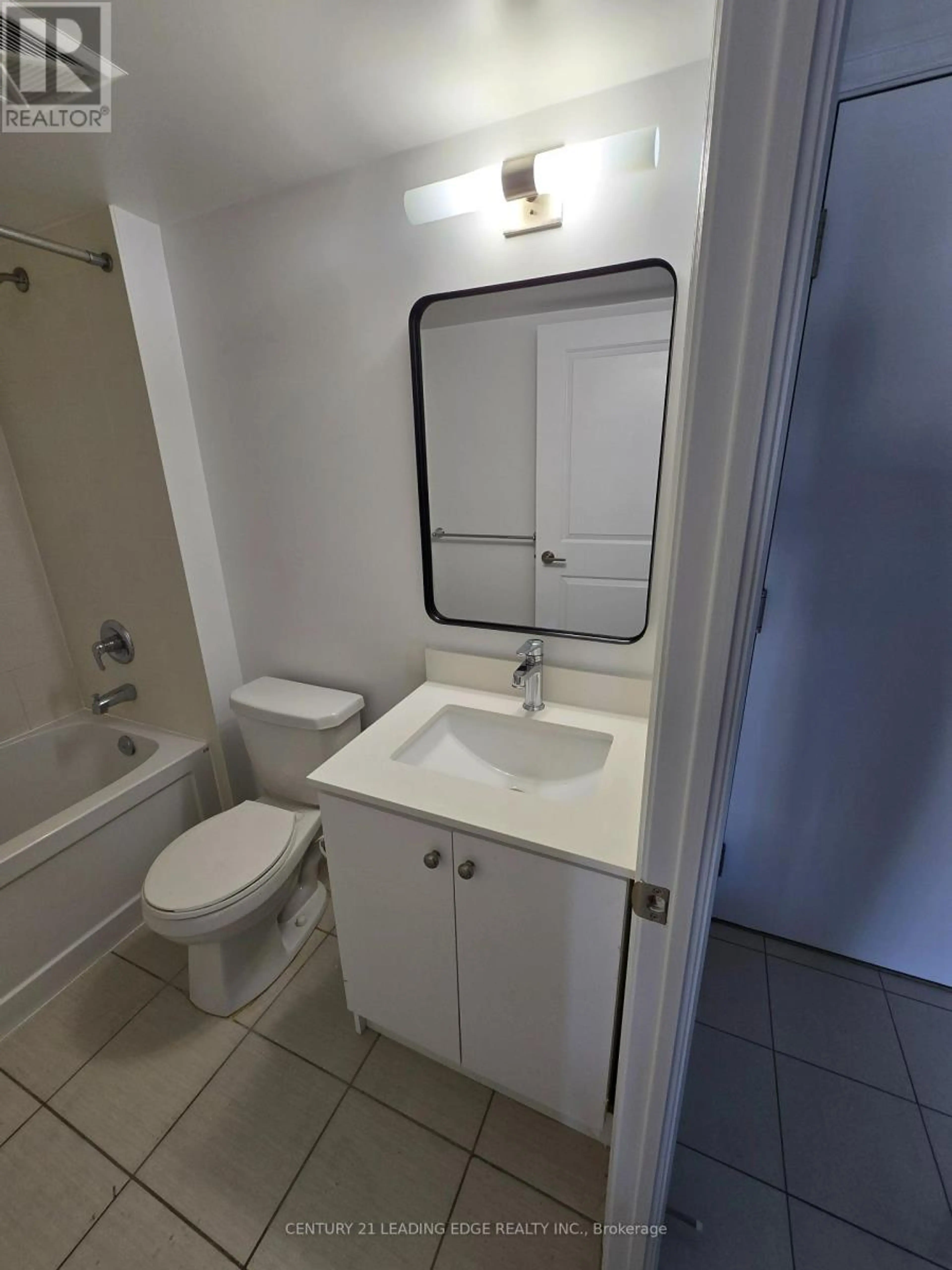 Property at #2707 275 YORKLAND ROAD, Toronto, ON