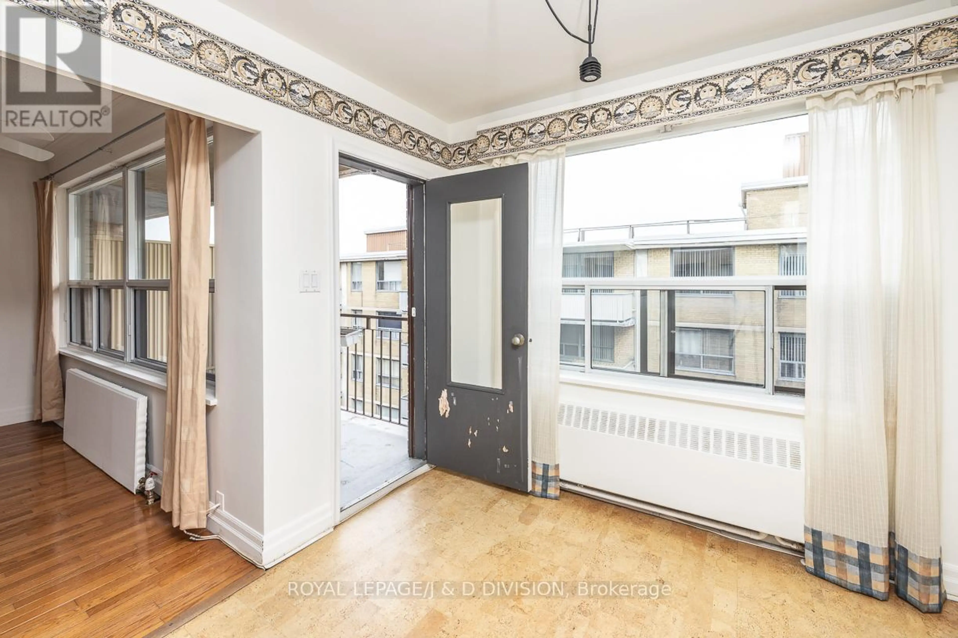 Property at #716 660 EGLINTON AVENUE W, Toronto, ON