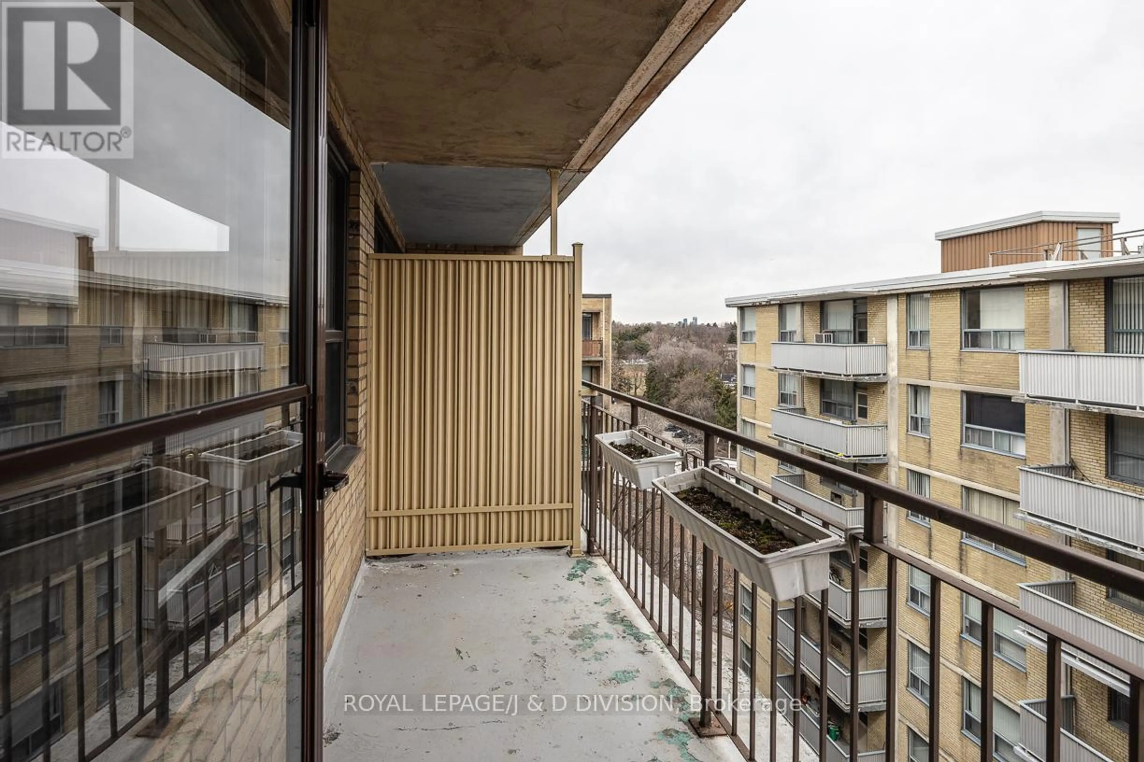 Property at #716 660 EGLINTON AVENUE W, Toronto, ON