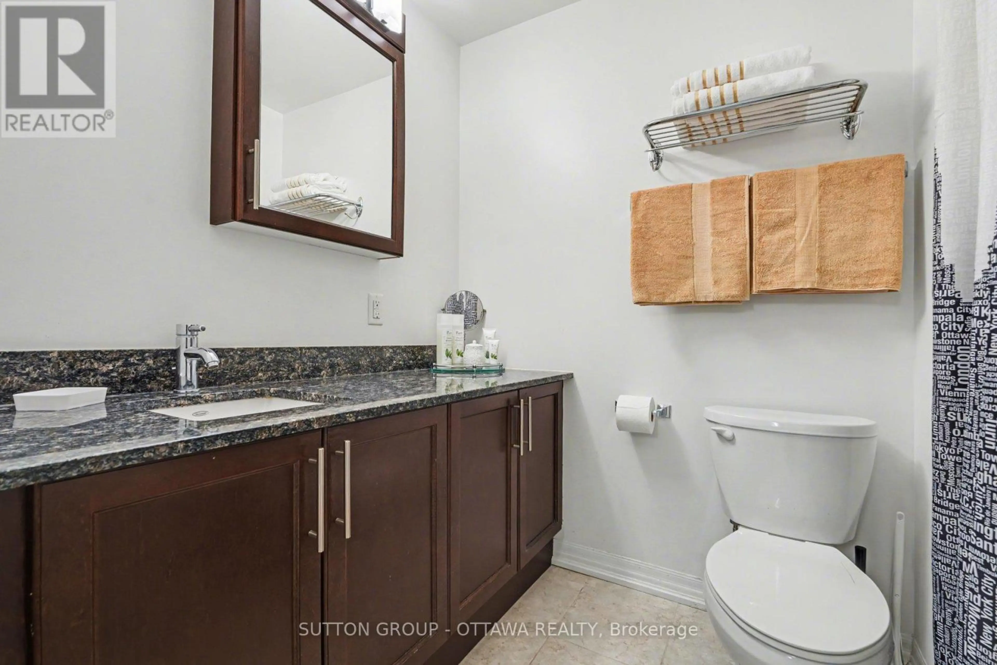 Property at #1807 242 RIDEAU STREET, Ottawa, ON