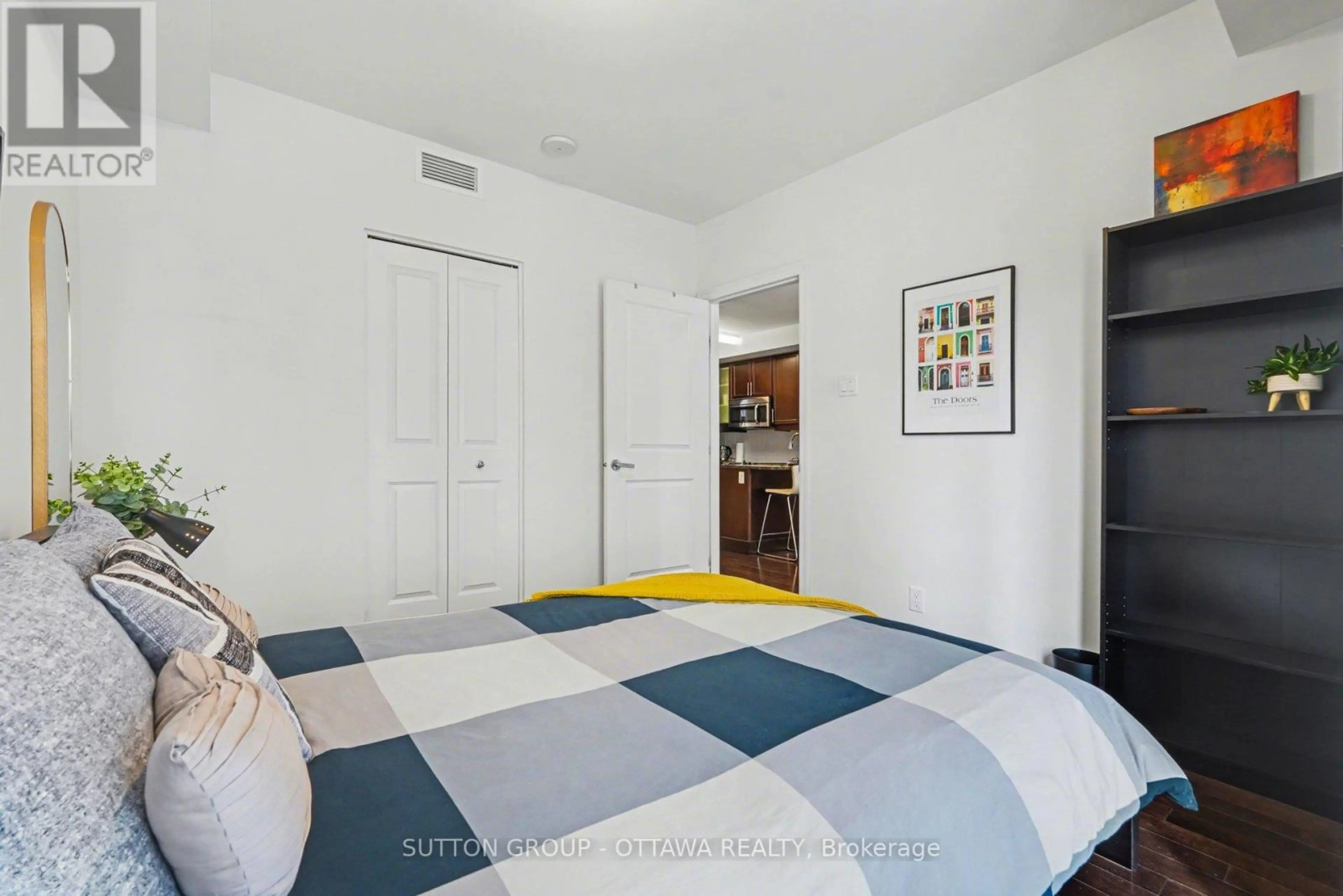 Property at #1807 242 RIDEAU STREET, Ottawa, ON