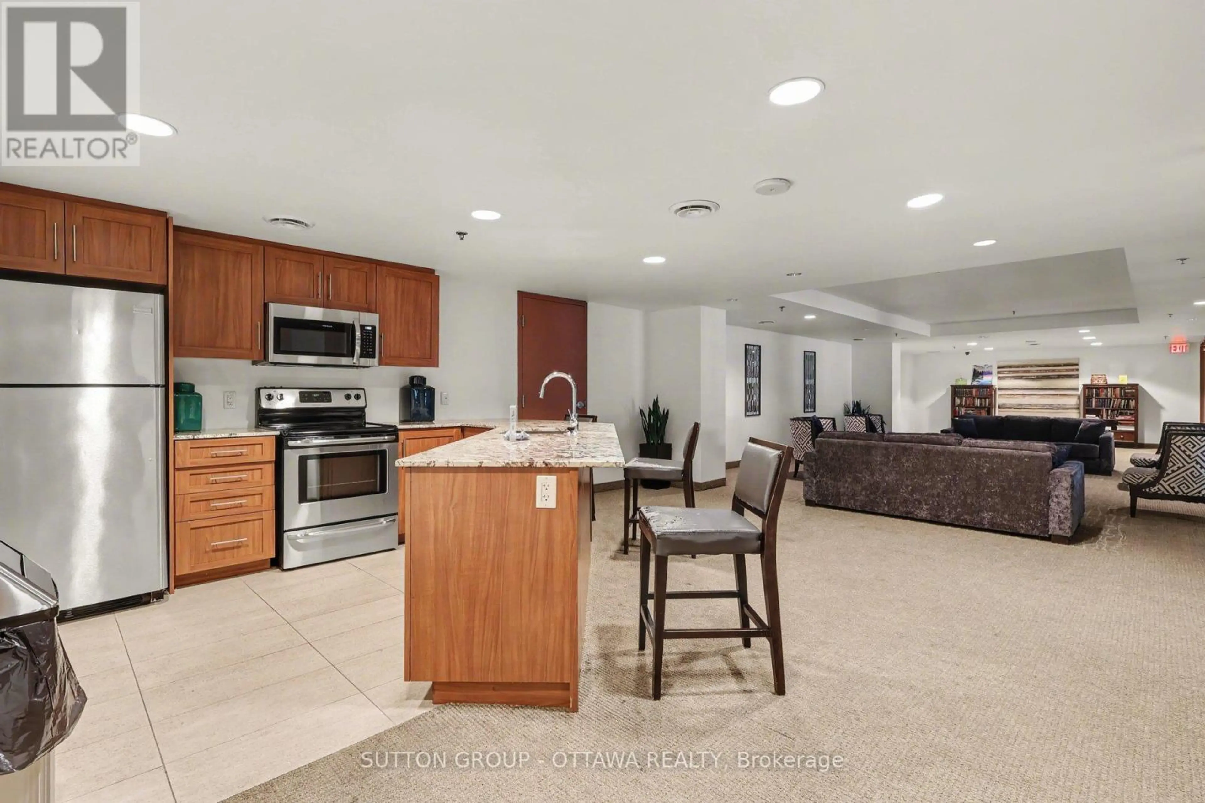 Property at #1807 242 RIDEAU STREET, Ottawa, ON