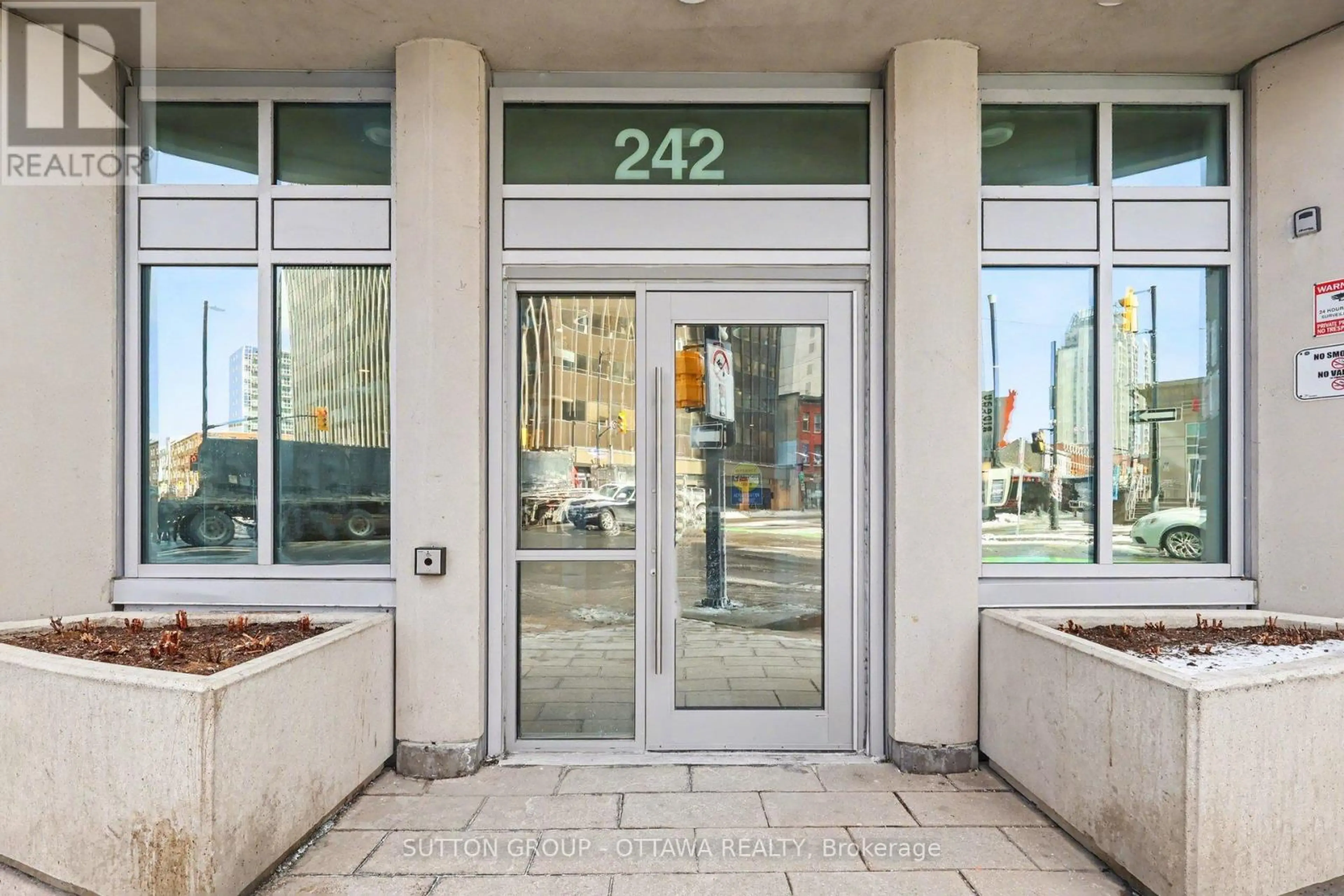 Property at #1807 242 RIDEAU STREET, Ottawa, ON