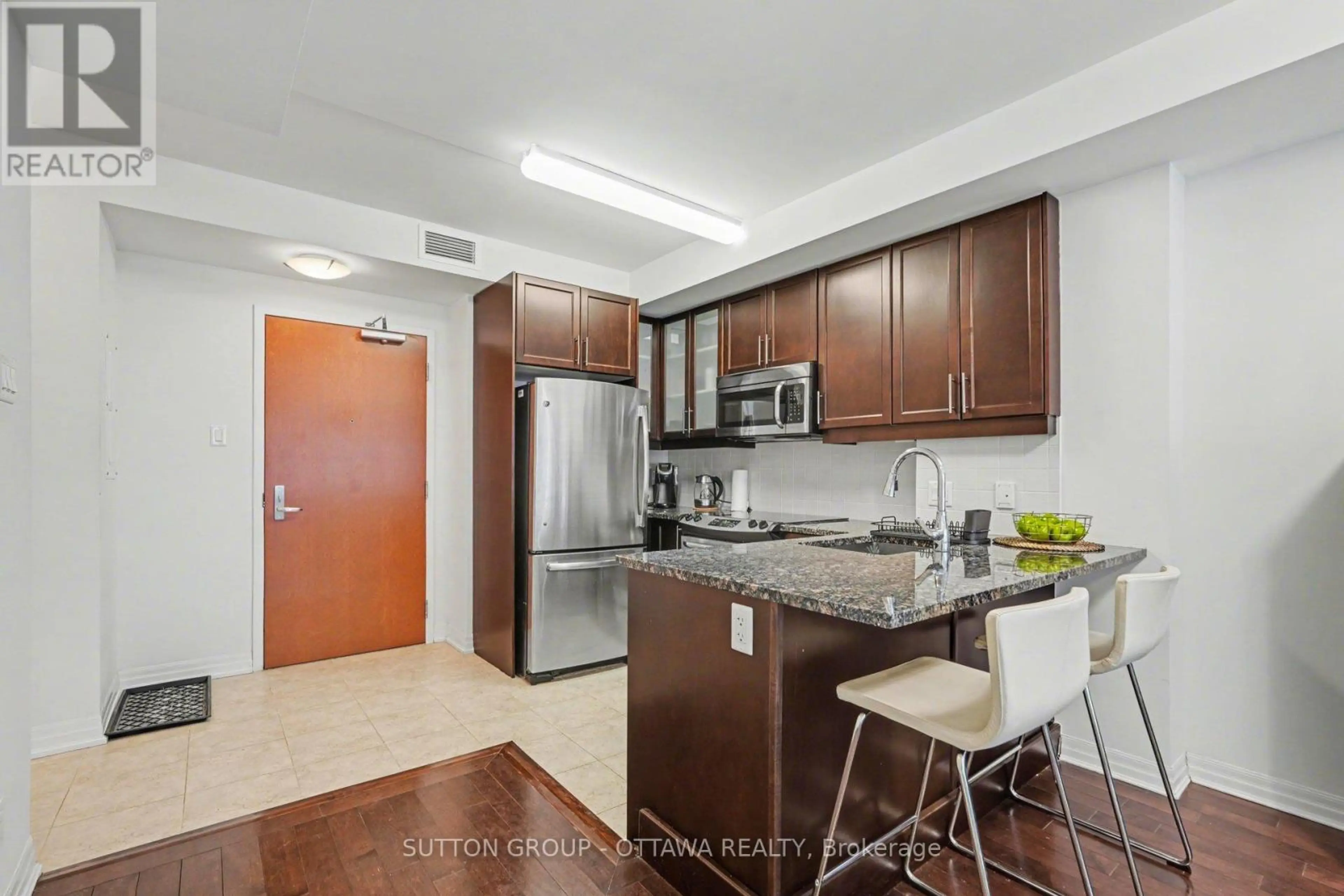 Property at #1807 242 RIDEAU STREET, Ottawa, ON